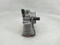 2007-2012 Nissan Sentra Throttle Body P/N:ET-A60-02 Fits OEM Used Auto Parts - Oemusedautoparts1.com