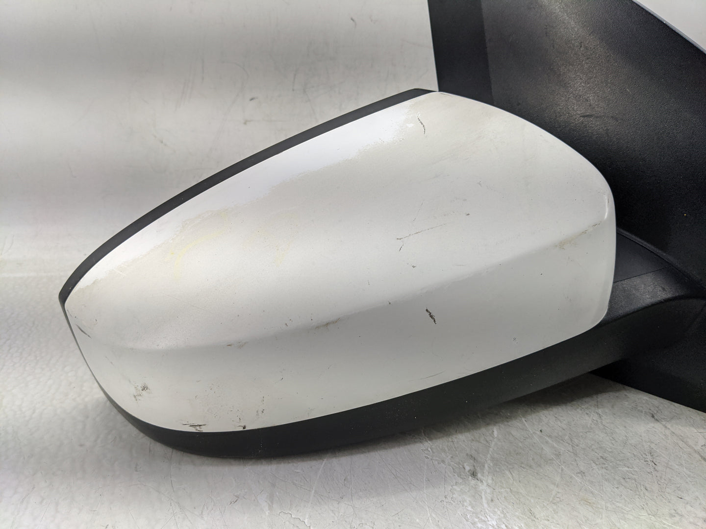 2007-2012 Nissan Sentra Passenger Side View Mirror - Right Door Mirror OEM Used - Oemusedautoparts1.com