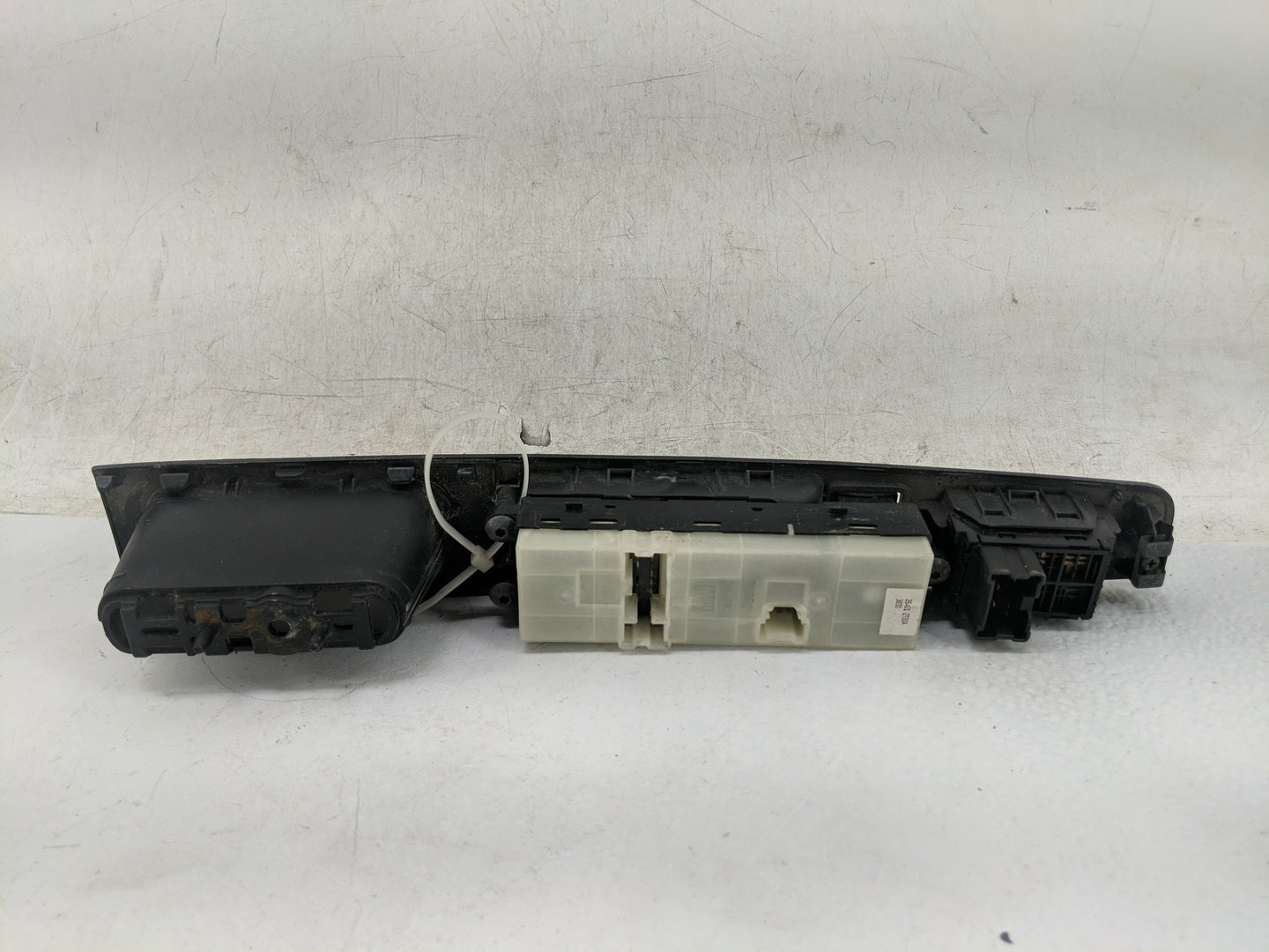 2010-2012 Nissan Sentra Master Power Window Switch Replacement Driver Side Left P/N:25401 ZT50A 3630 Fits Fits 2010 2011 201