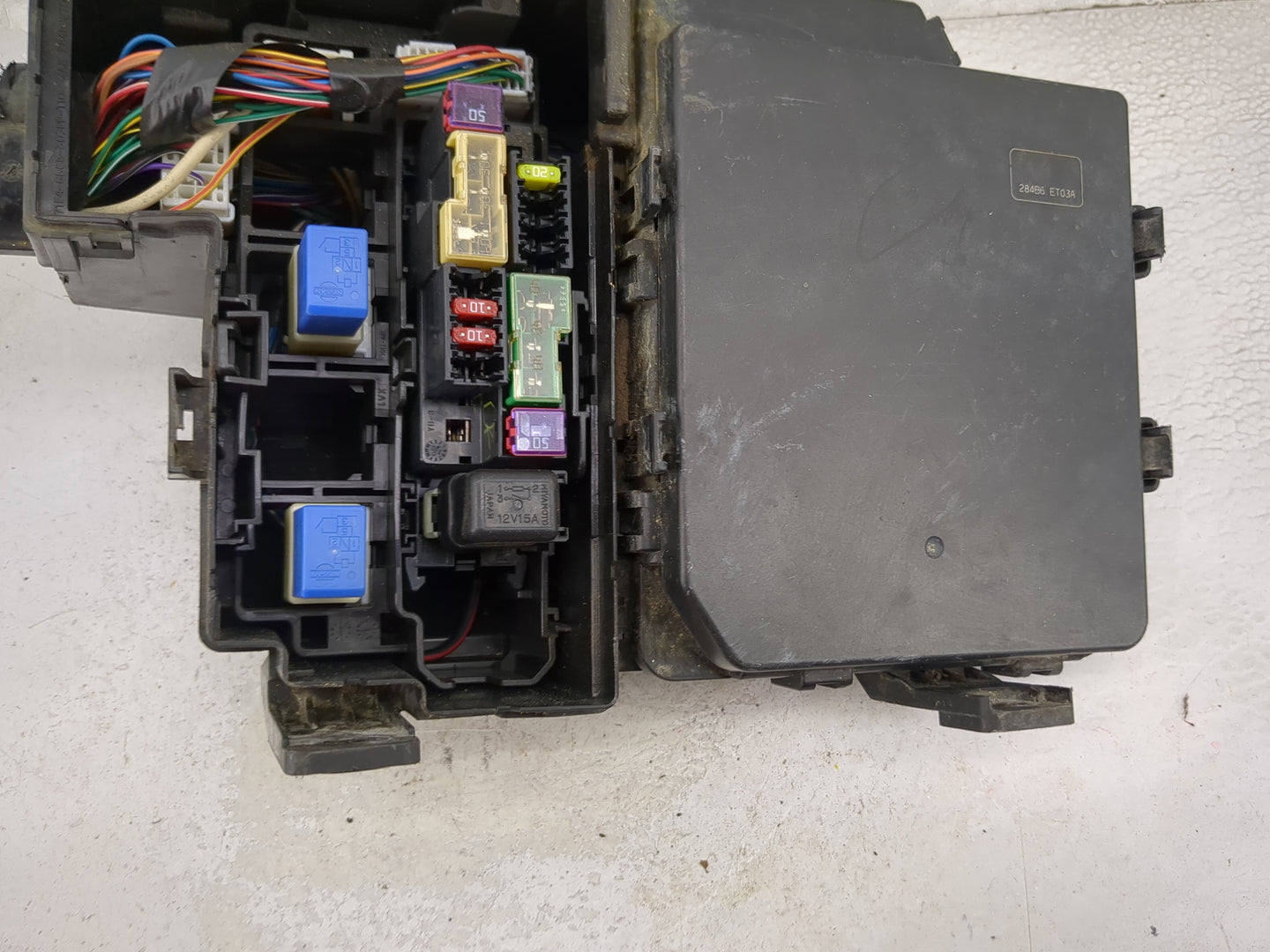 2007-2012 Nissan Sentra Fusebox Fuse Box Panel Relay Module P/N:284B8 ZJ60A 284B6 ET03R Fits Fits 2007 2008 2009 2010 2011 2