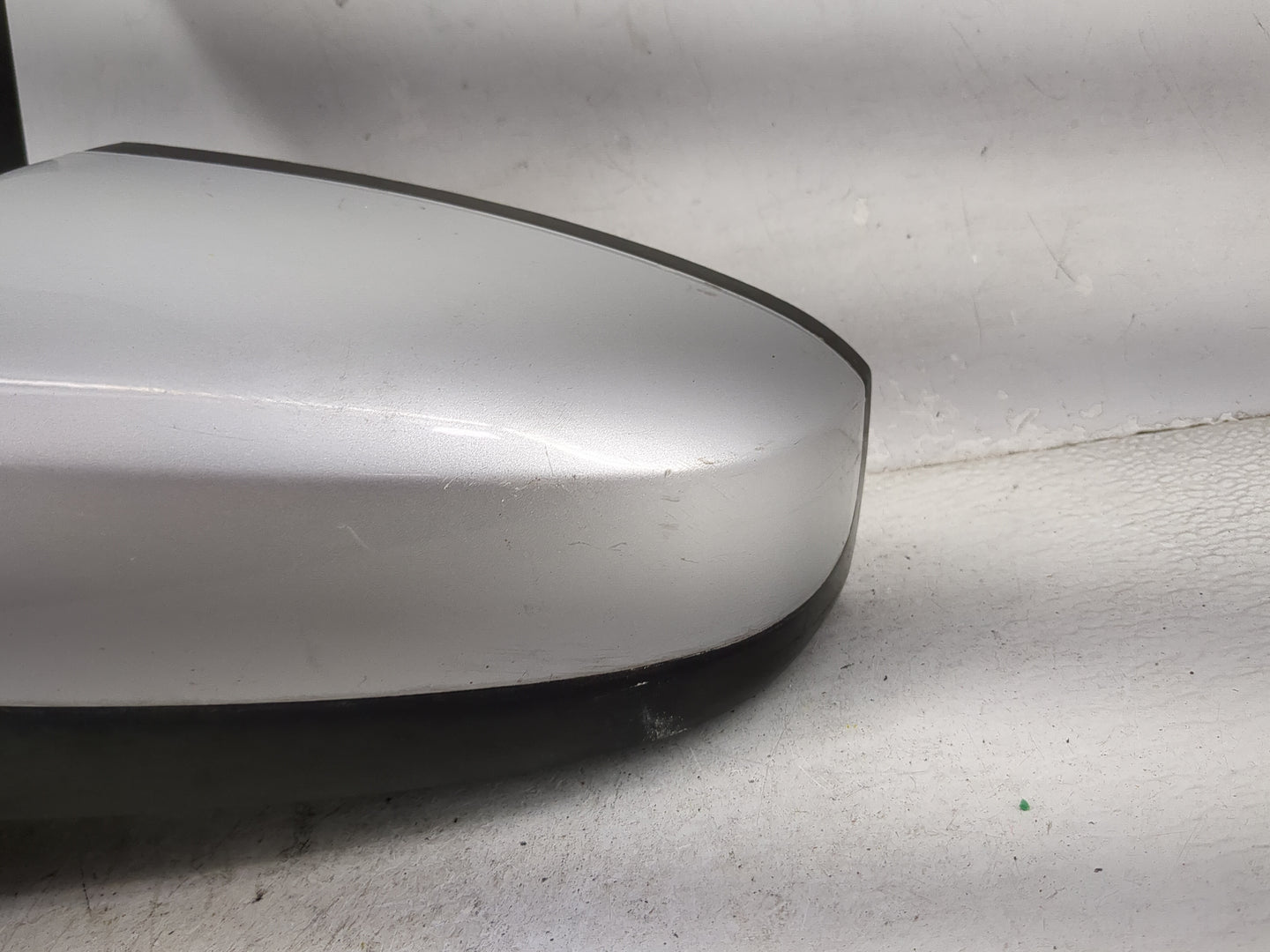 2007-2012 Nissan Sentra Driver Side View Mirror - Left Door Mirror OEM Used - Oemusedautoparts1.com