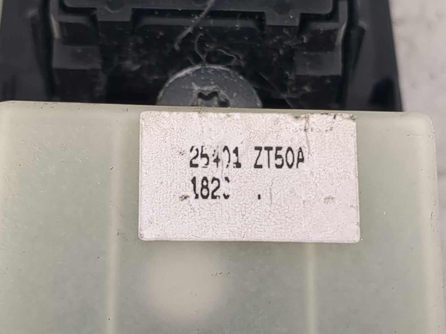 2007-2012 Nissan Sentra Master Power Window Switch Replacement Driver Side Left P/N:25401 ZT50A Fits OEM Used Auto Parts - O