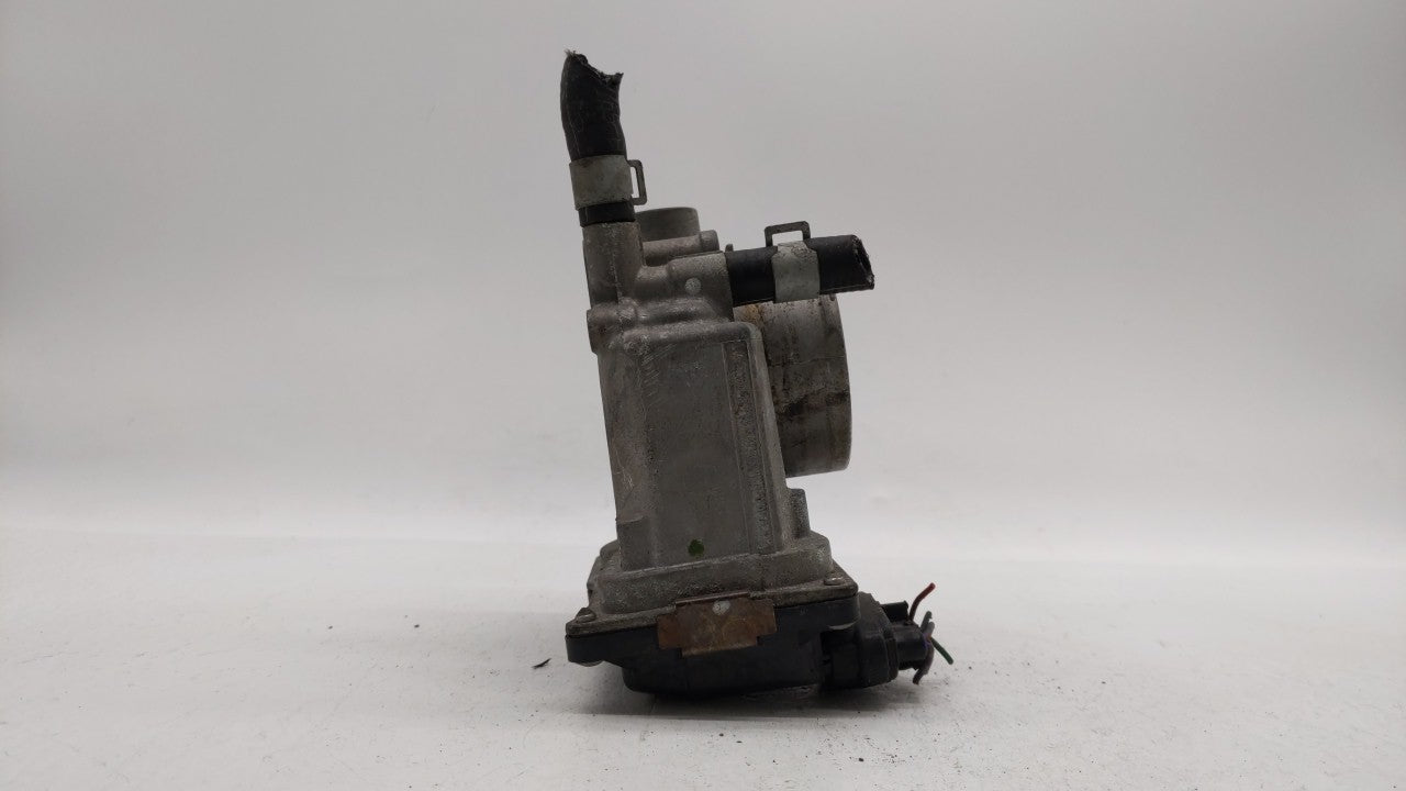 2007-2012 Nissan Sentra Throttle Body P/N:ET-A60-02 J ET-A60-02 F Fits OEM Used Auto Parts - Oemusedautoparts1.com