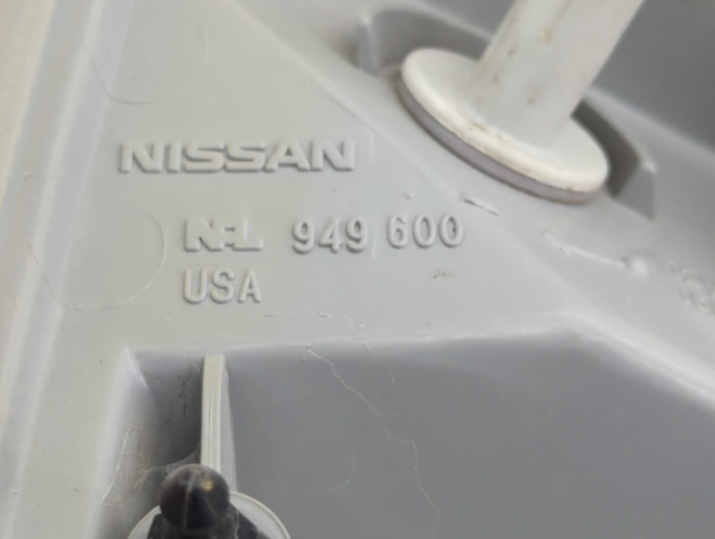 2010-2012 Nissan Sentra Tail Light Assembly Passenger Right OEM P/N:949 600 Fits Fits 2010 2011 2012 OEM Used Auto Parts - O