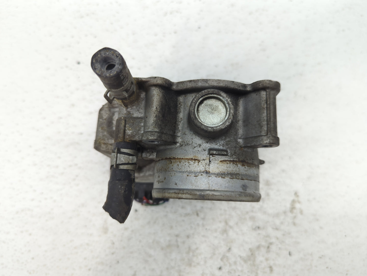 2007-2012 Nissan Sentra Throttle Body P/N:ET-A60-02 C ET-A60-02 H Fits OEM Used Auto Parts - Oemusedautoparts1.com