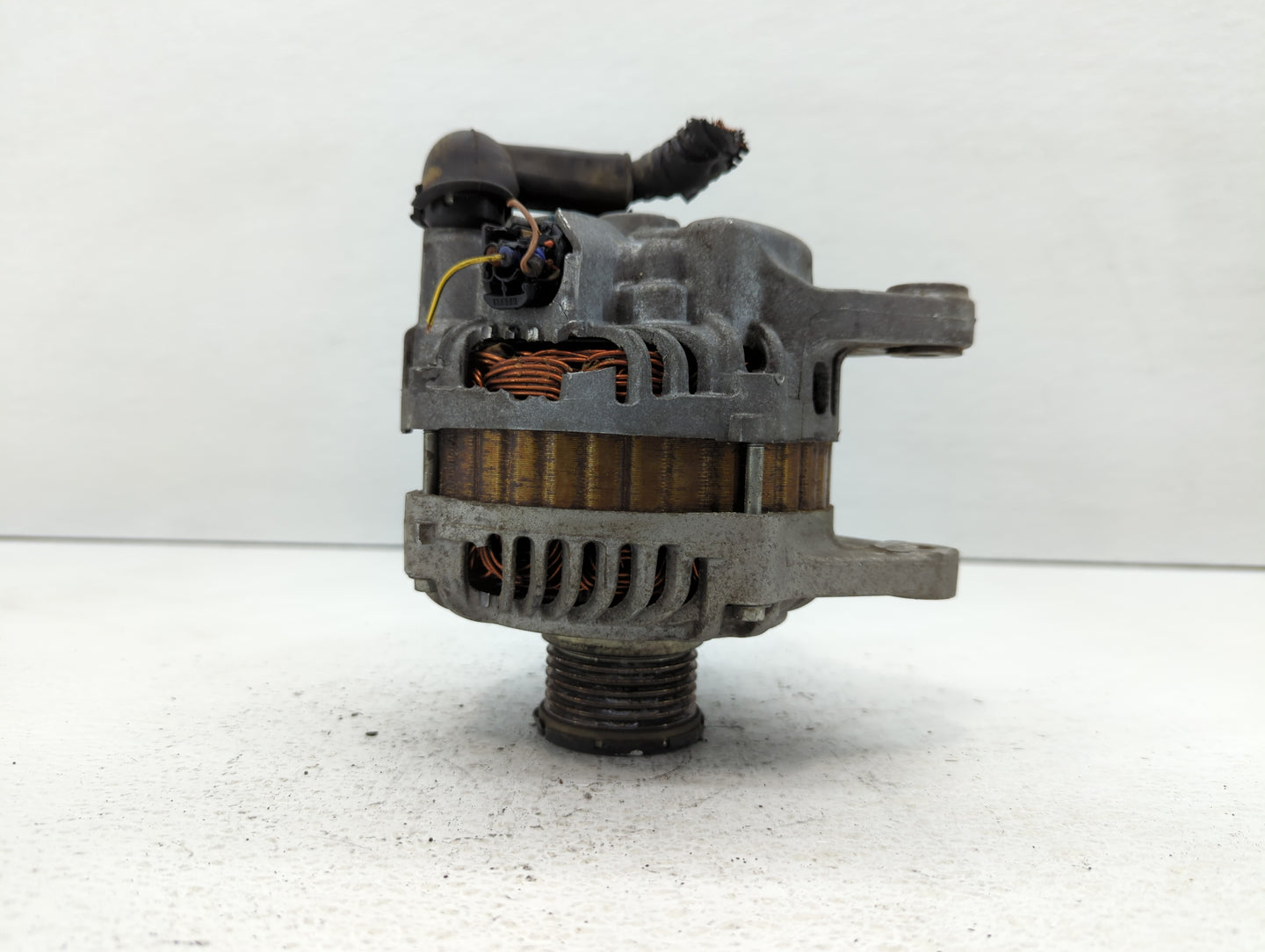 2010-2012 Nissan Sentra Alternator Replacement Generator Charging Assembly Engine OEM P/N:23100 ZW40A 23100 ZW40B Fits OEM U