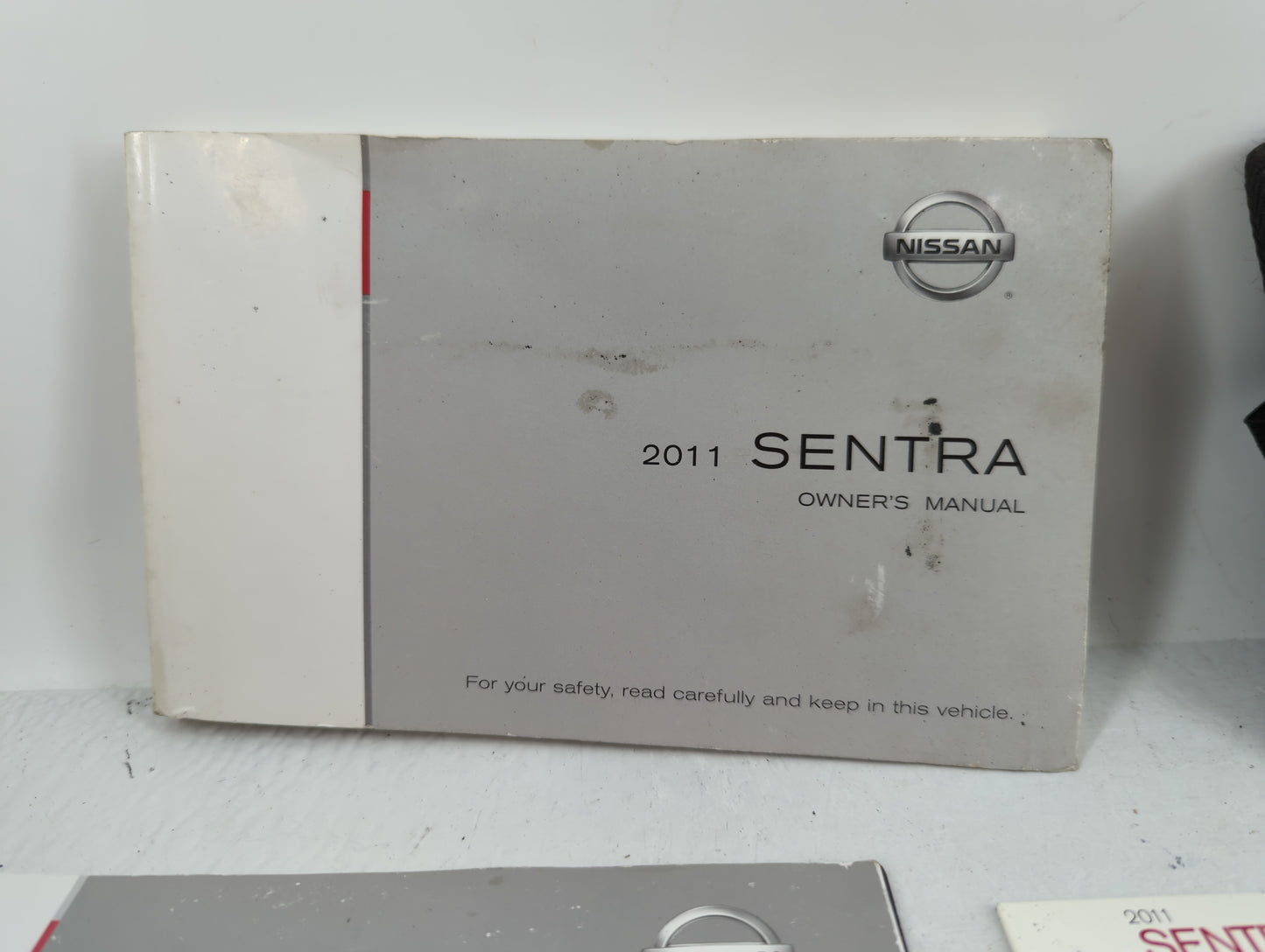 2011 Nissan Sentra Owners Manual Book Guide OEM Used Auto Parts - Oemusedautoparts1.com
