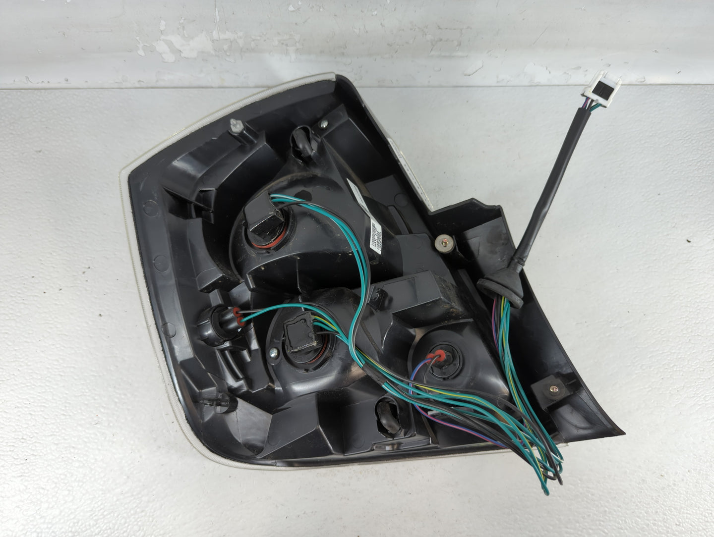 2010-2012 Nissan Sentra Tail Light Assembly Passenger Right OEM P/N:DS634-B110R Fits Fits 2010 2011 2012 OEM Used Auto Parts