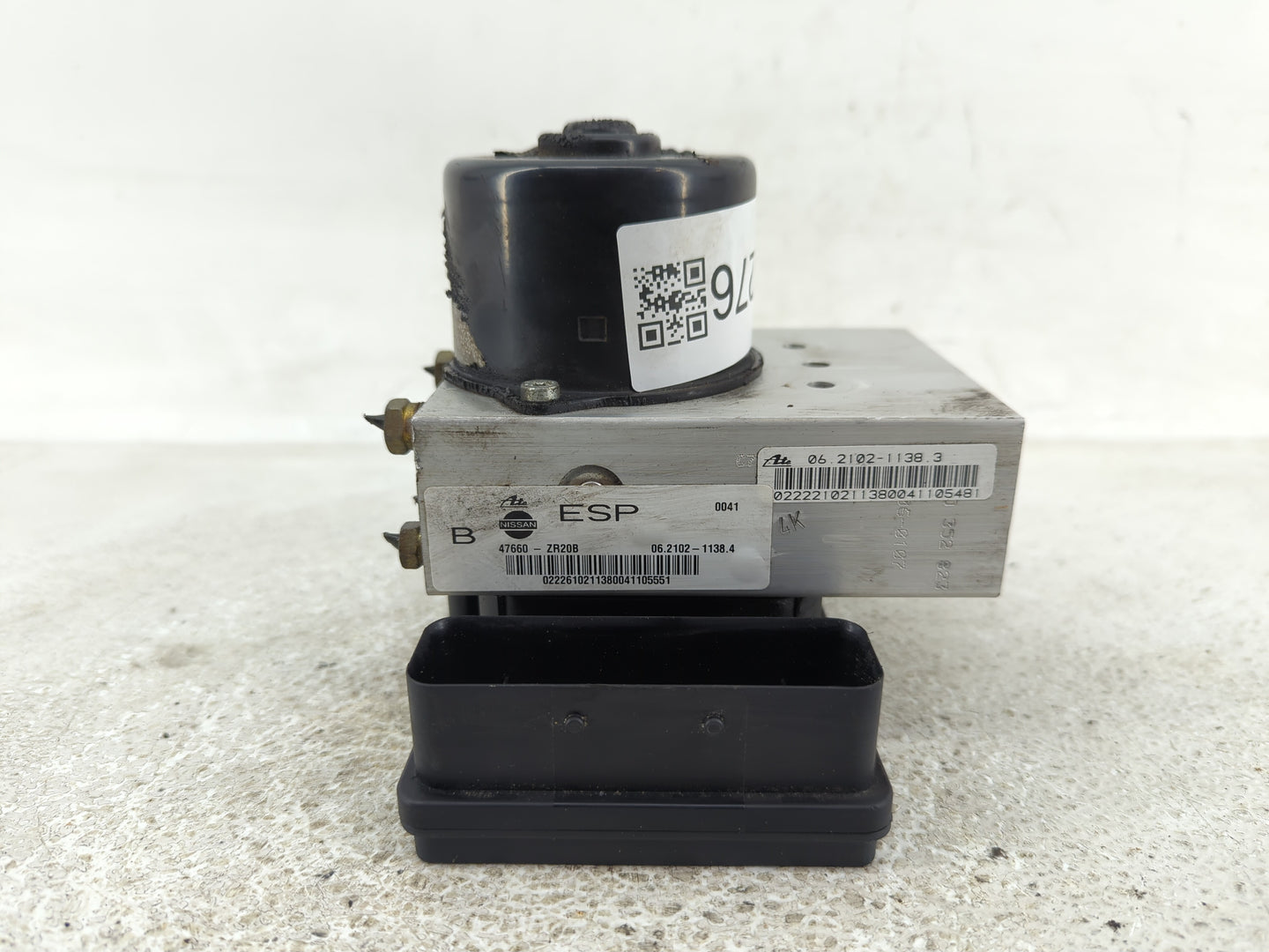 2011 Nissan Titan ABS Pump Control Module Replacement P/N:47660-ZR20B Fits OEM Used Auto Parts - Oemusedautoparts1.com