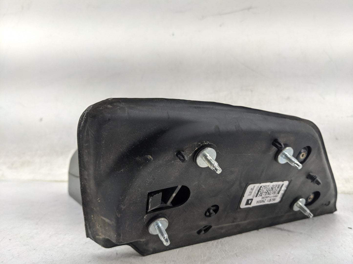 2004-2015 Nissan Titan Passenger Side View Mirror - Right Door Mirror OEM Used - Oemusedautoparts1.com