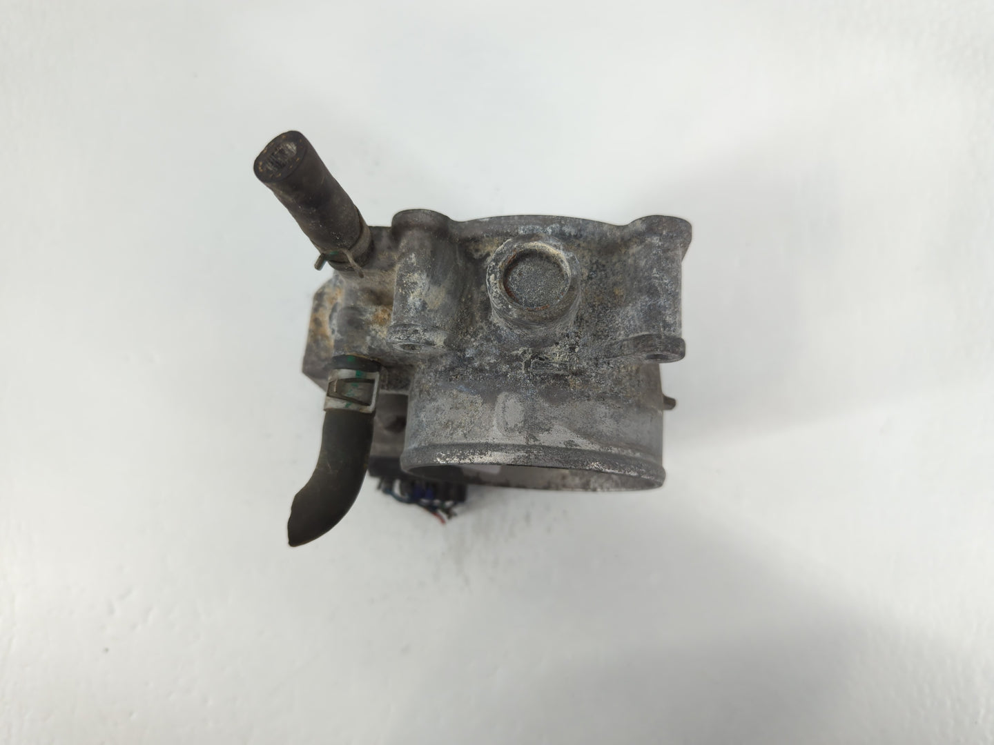 2011 Nissan Titan Throttle Body P/N:01089 16119 7S000 Fits OEM Used Auto Parts - Oemusedautoparts1.com