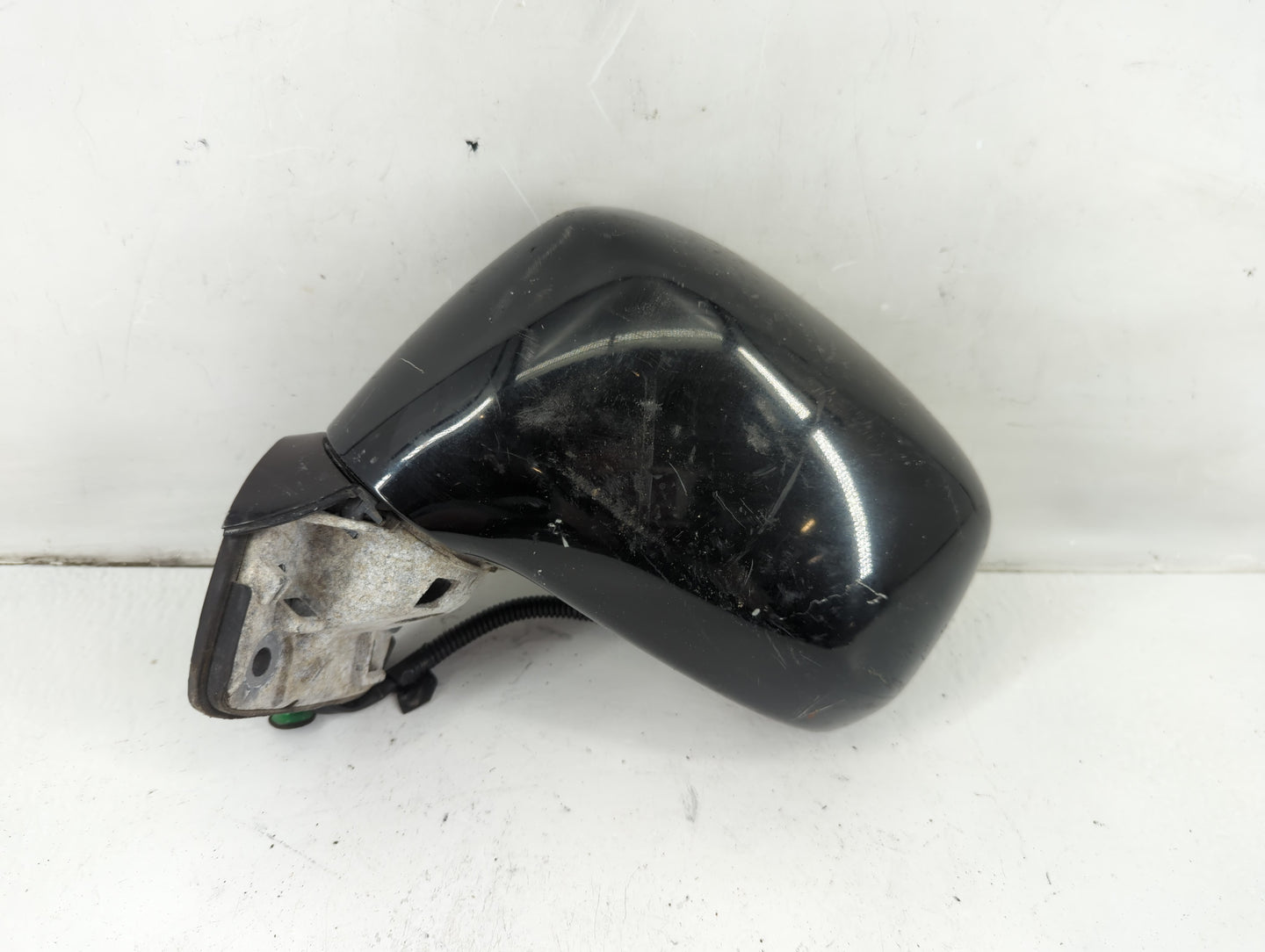 2008-2012 Nissan Versa Driver Side View Mirror - Left Door Mirror OEM Used - Oemusedautoparts1.com