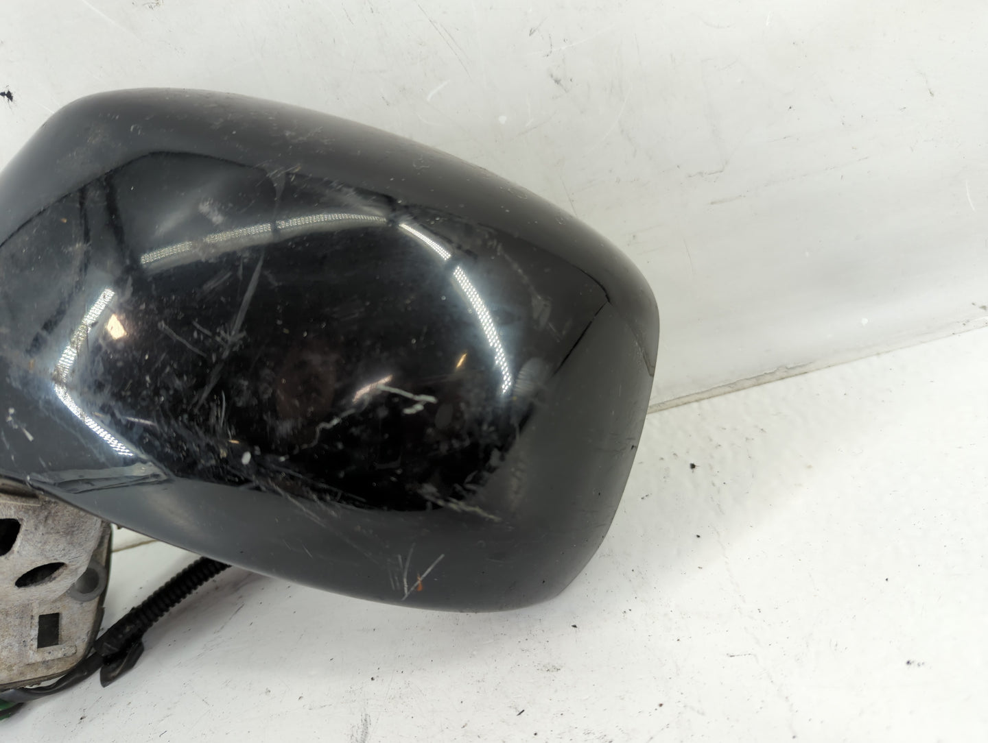 2008-2012 Nissan Versa Driver Side View Mirror - Left Door Mirror OEM Used - Oemusedautoparts1.com