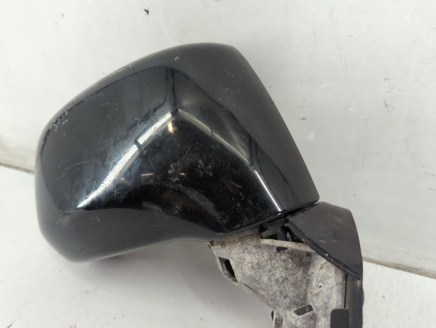 2008-2012 Nissan Versa Passenger Side View Mirror - Right Door Mirror OEM Used - Oemusedautoparts1.com