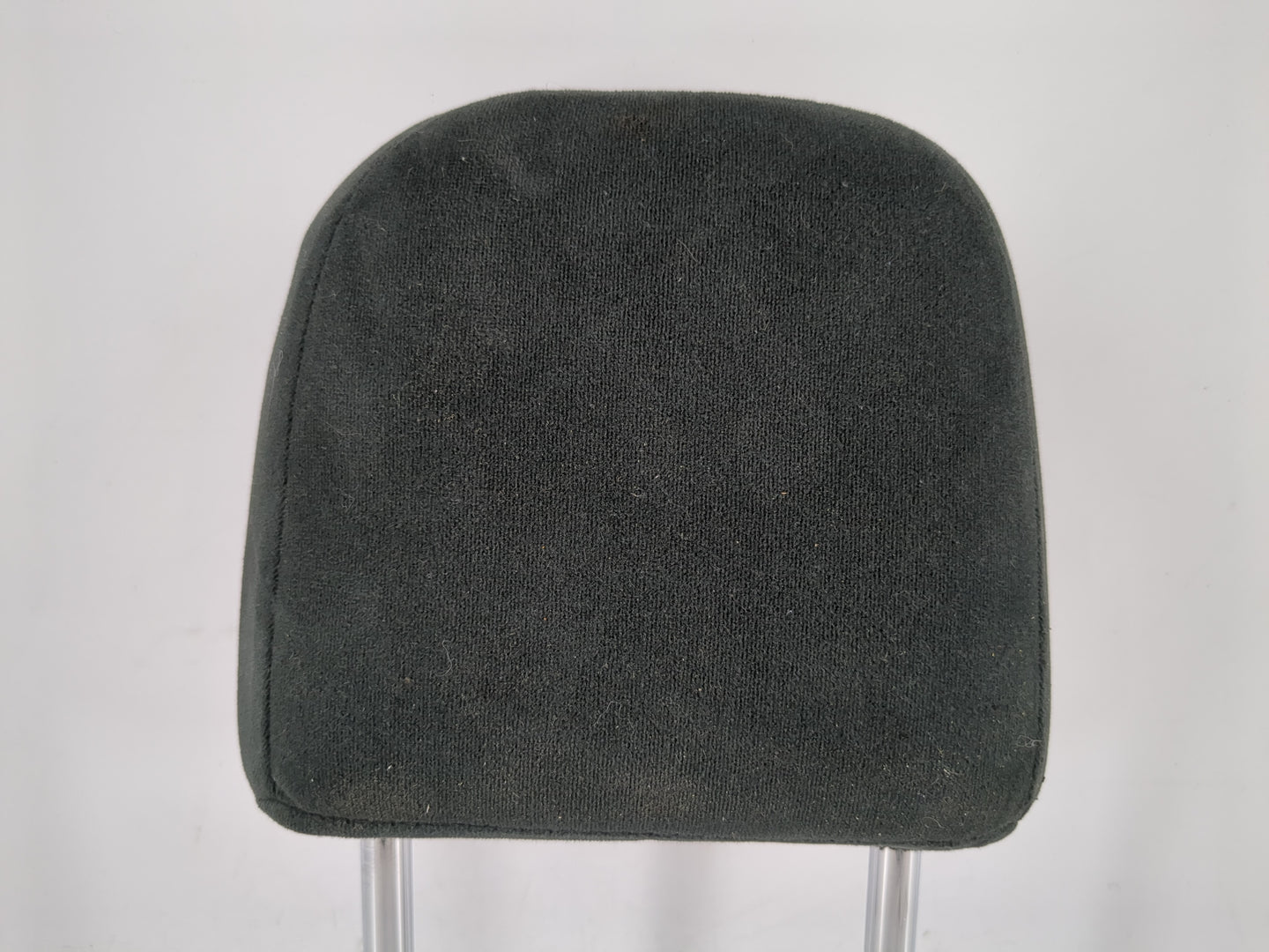 2011-2012 Nissan Versa Headrest Head Rest Front Driver Passenger Seat - Oemusedautoparts1.com