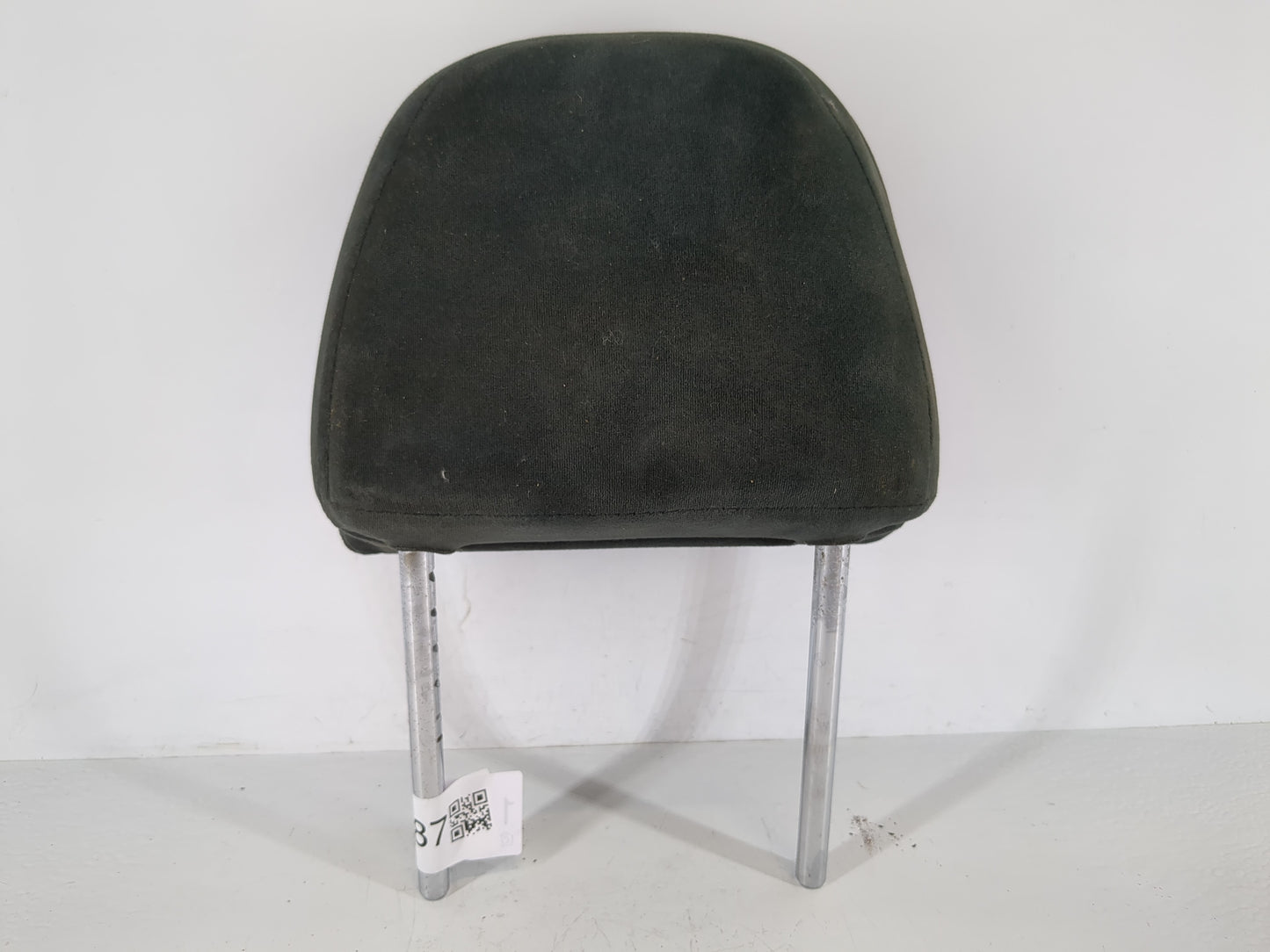 2011 Nissan Versa Headrest Head Rest Front Driver Passenger Seat Fits OEM Used Auto Parts - Oemusedautoparts1.com