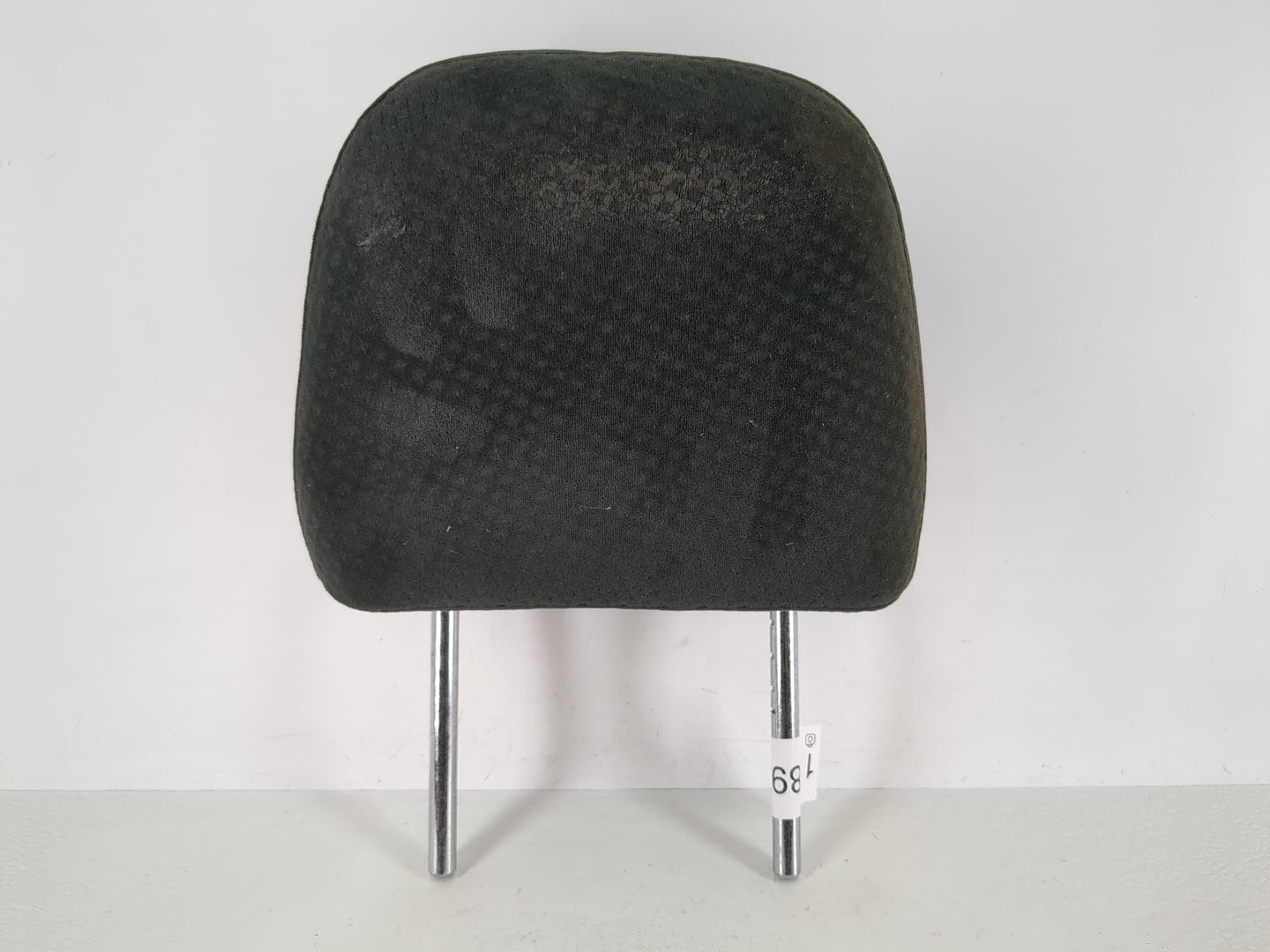 2011 Nissan Versa Headrest Head Rest Front Driver Passenger Seat Fits OEM Used Auto Parts - Oemusedautoparts1.com