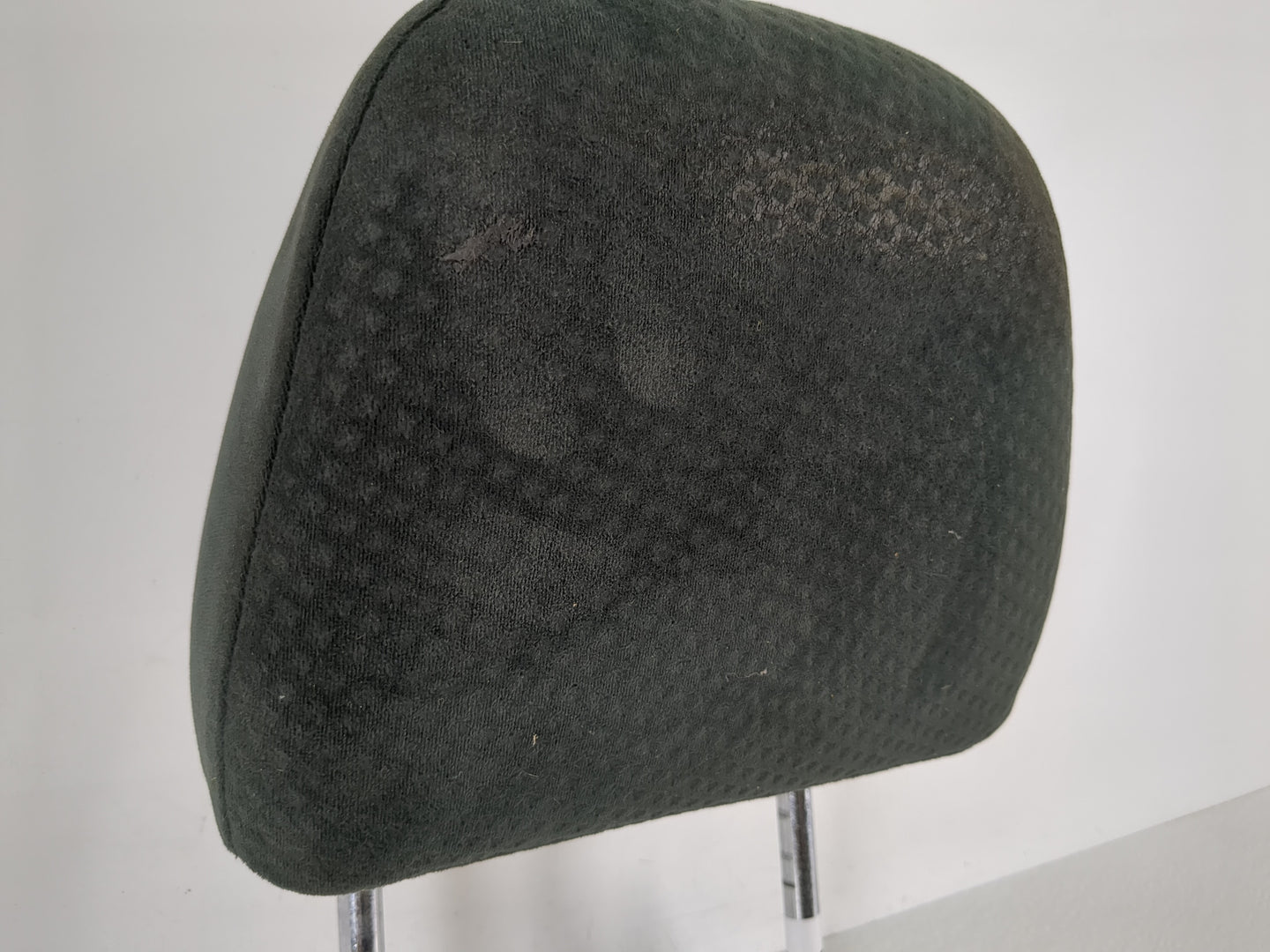 2011 Nissan Versa Headrest Head Rest Front Driver Passenger Seat Fits OEM Used Auto Parts - Oemusedautoparts1.com