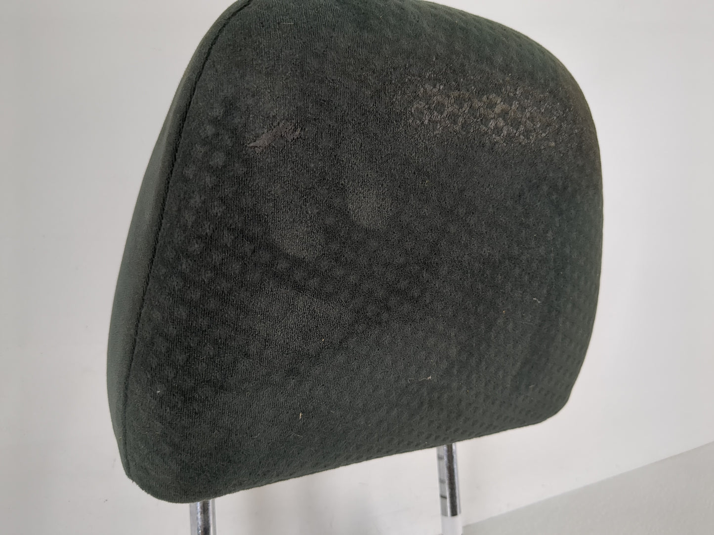 2011 Nissan Versa Headrest Head Rest Front Driver Passenger Seat Fits OEM Used Auto Parts - Oemusedautoparts1.com