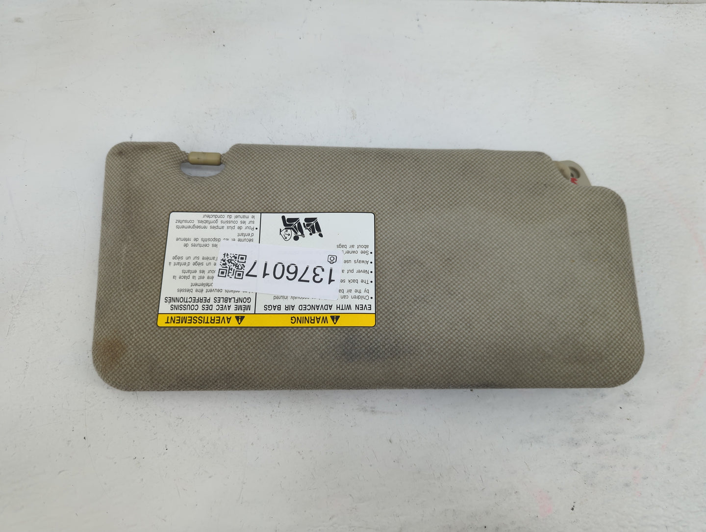 2007-2012 Nissan Versa Sun Visor Shade Replacement Driver Left Mirror Fits Fits 2007 2008 2009 2010 2011 2012 OEM Used Auto 