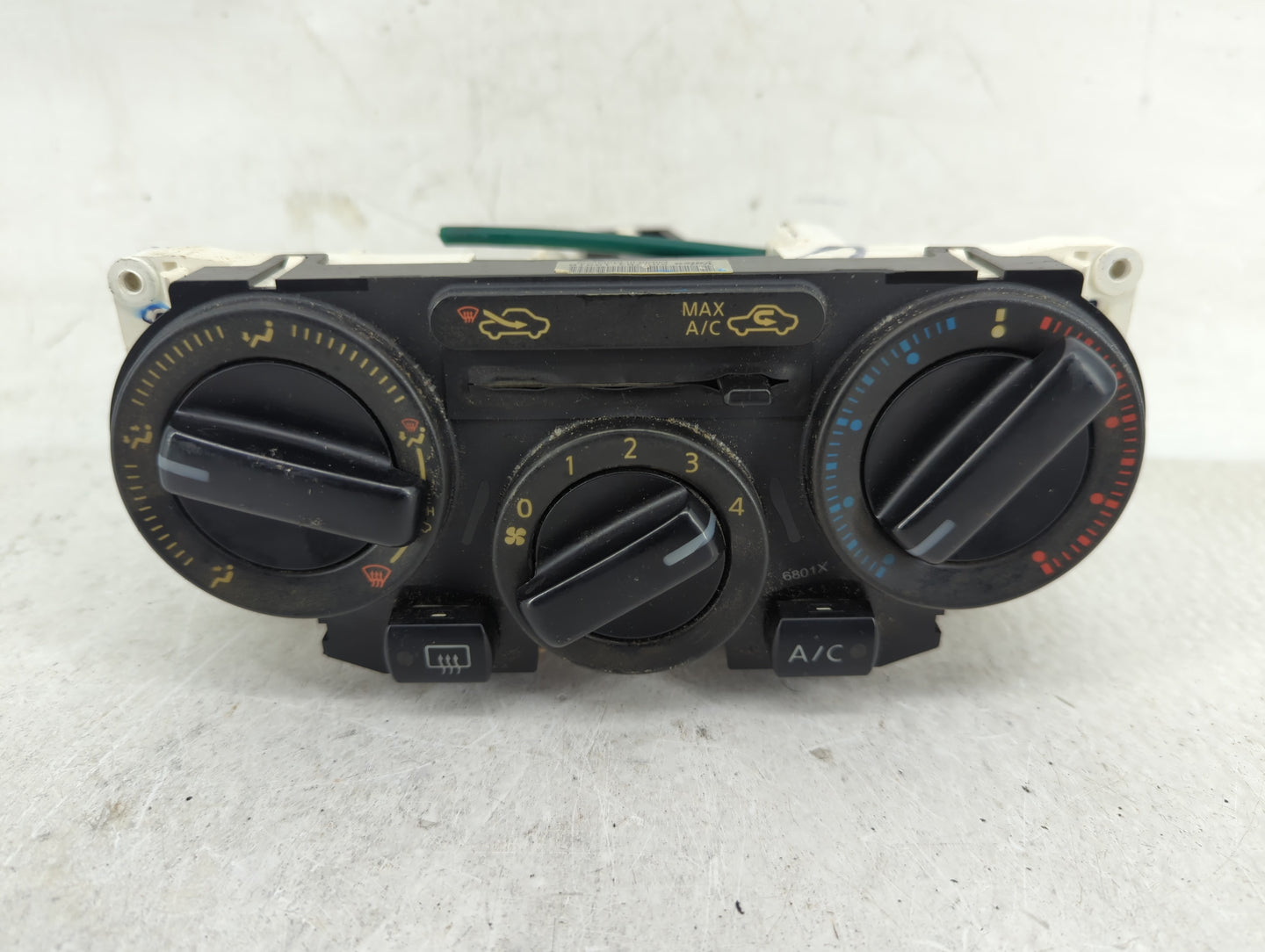 2010-2012 Nissan Versa Climate Control Module Temperature AC/Heater Replacement P/N:T1011093T Fits Fits 2010 2011 2012 OEM U