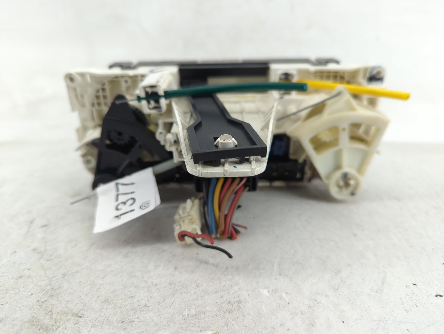 2010-2012 Nissan Versa Climate Control Module Temperature AC/Heater Replacement P/N:T1011093T Fits Fits 2010 2011 2012 OEM U