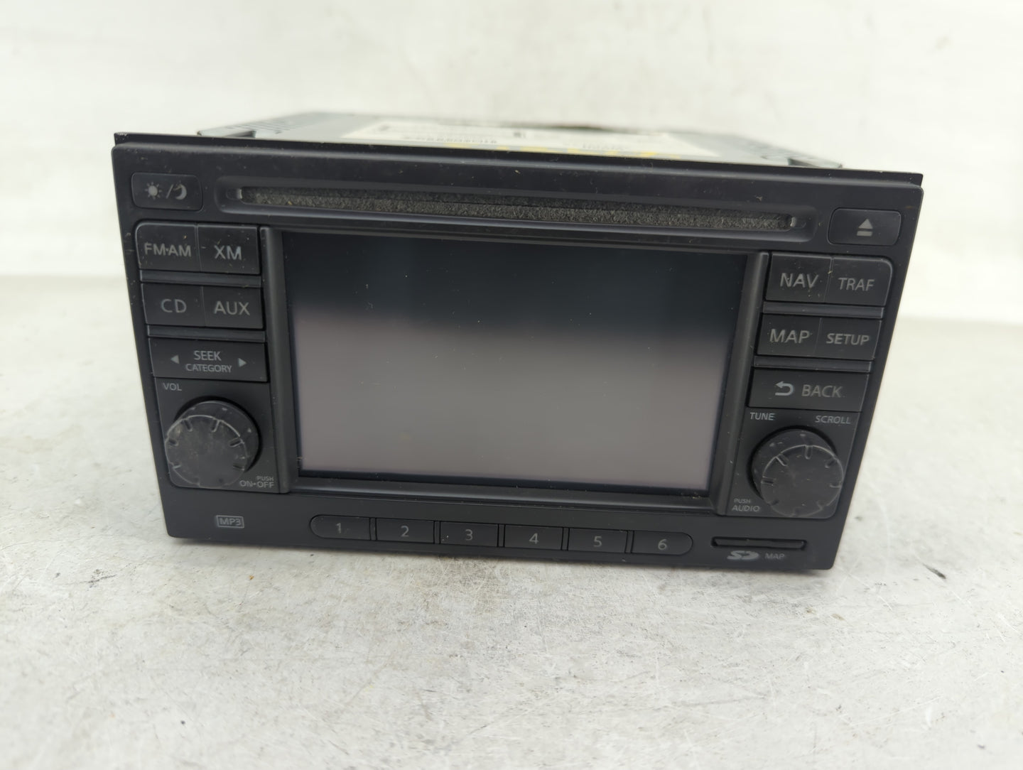2010-2011 Nissan Versa Radio AM FM Cd Player Receiver Replacement P/N:7 612 830 011 Fits Fits 2010 2011 OEM Used Auto Parts 