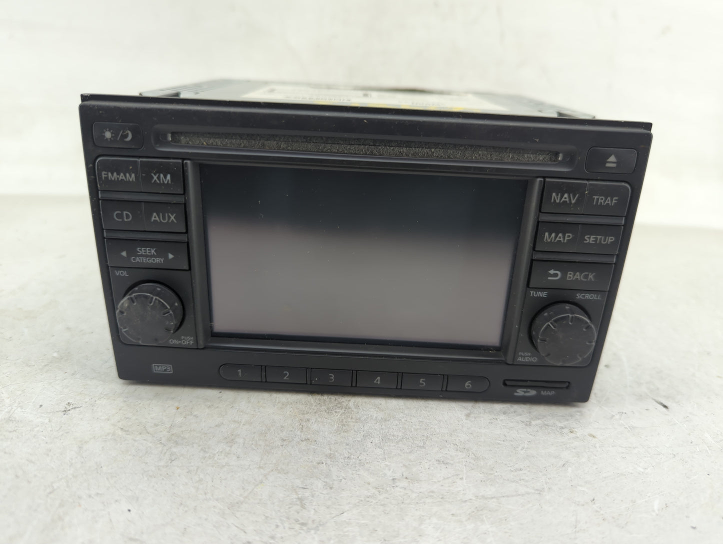 2010-2011 Nissan Versa Radio AM FM Cd Player Receiver Replacement P/N:7 612 830 011 Fits Fits 2010 2011 OEM Used Auto Parts 