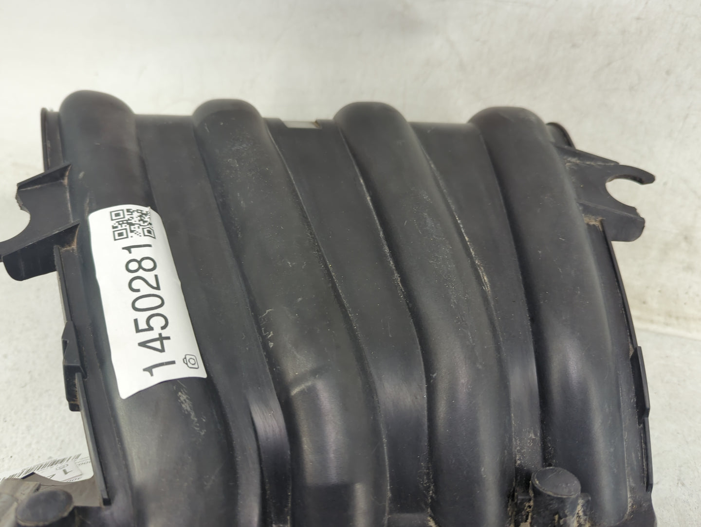 2009-2011 Nissan Versa Air Intake Manifold Fits Fits 2009 2010 2011 OEM Used Auto Parts - Oemusedautoparts1.com