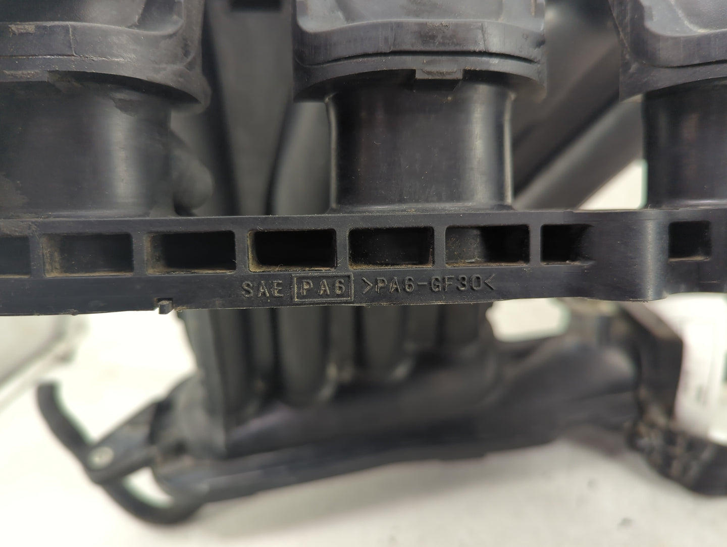2009-2011 Nissan Versa Air Intake Manifold Fits Fits 2009 2010 2011 OEM Used Auto Parts - Oemusedautoparts1.com