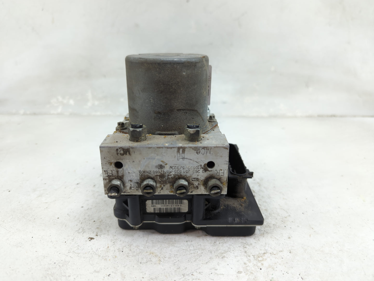 2010-2012 Nissan Versa ABS Pump Control Module Replacement P/N:0265251525 0265951660, 47660ZN90B Fits Fits 2010 2011 2012 OE