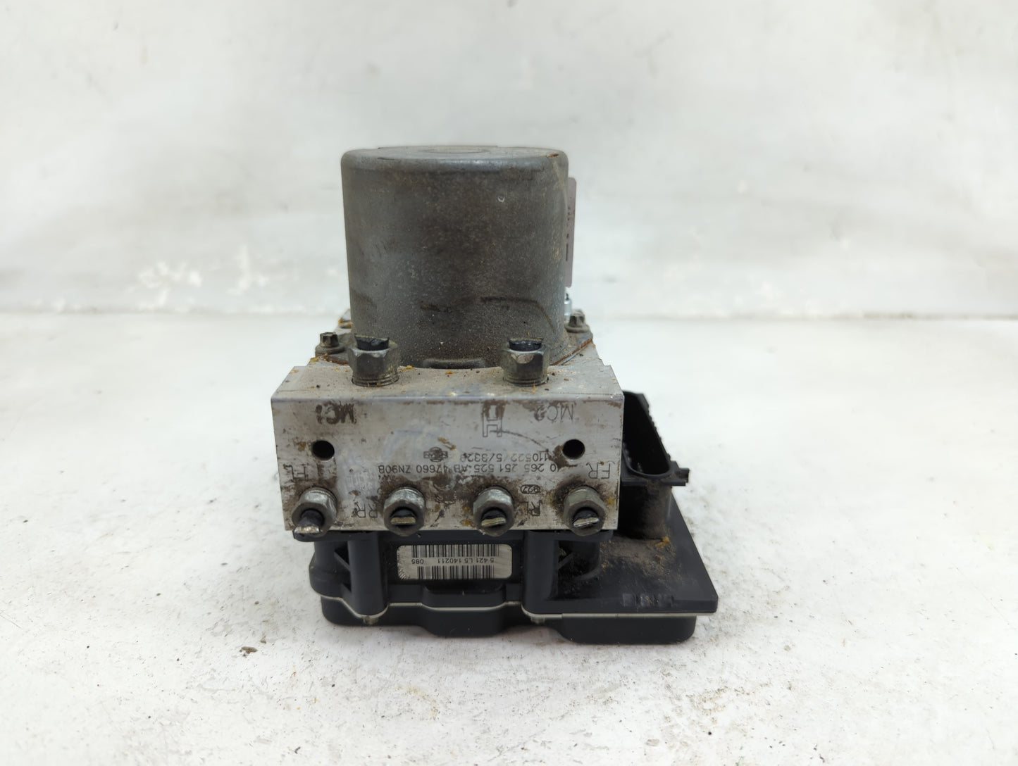 2010-2012 Nissan Versa ABS Pump Control Module Replacement P/N:0265251525 0265951660, 47660ZN90B Fits Fits 2010 2011 2012 OE