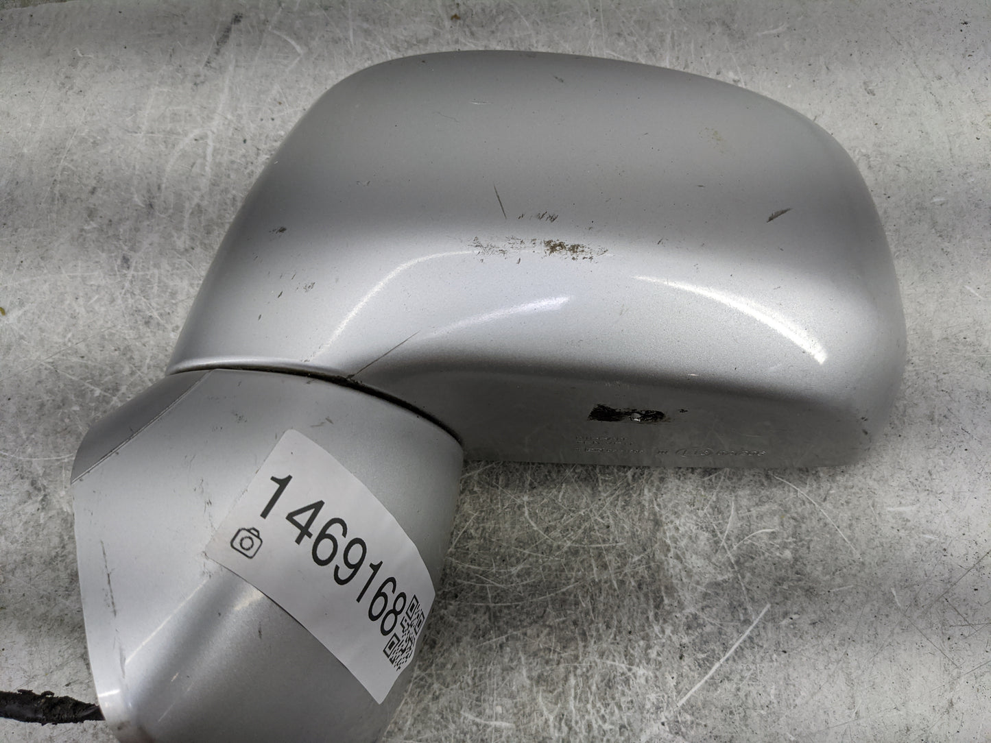 2008-2012 Nissan Versa Driver Side View Mirror - Left Door Mirror OEM Used - Oemusedautoparts1.com
