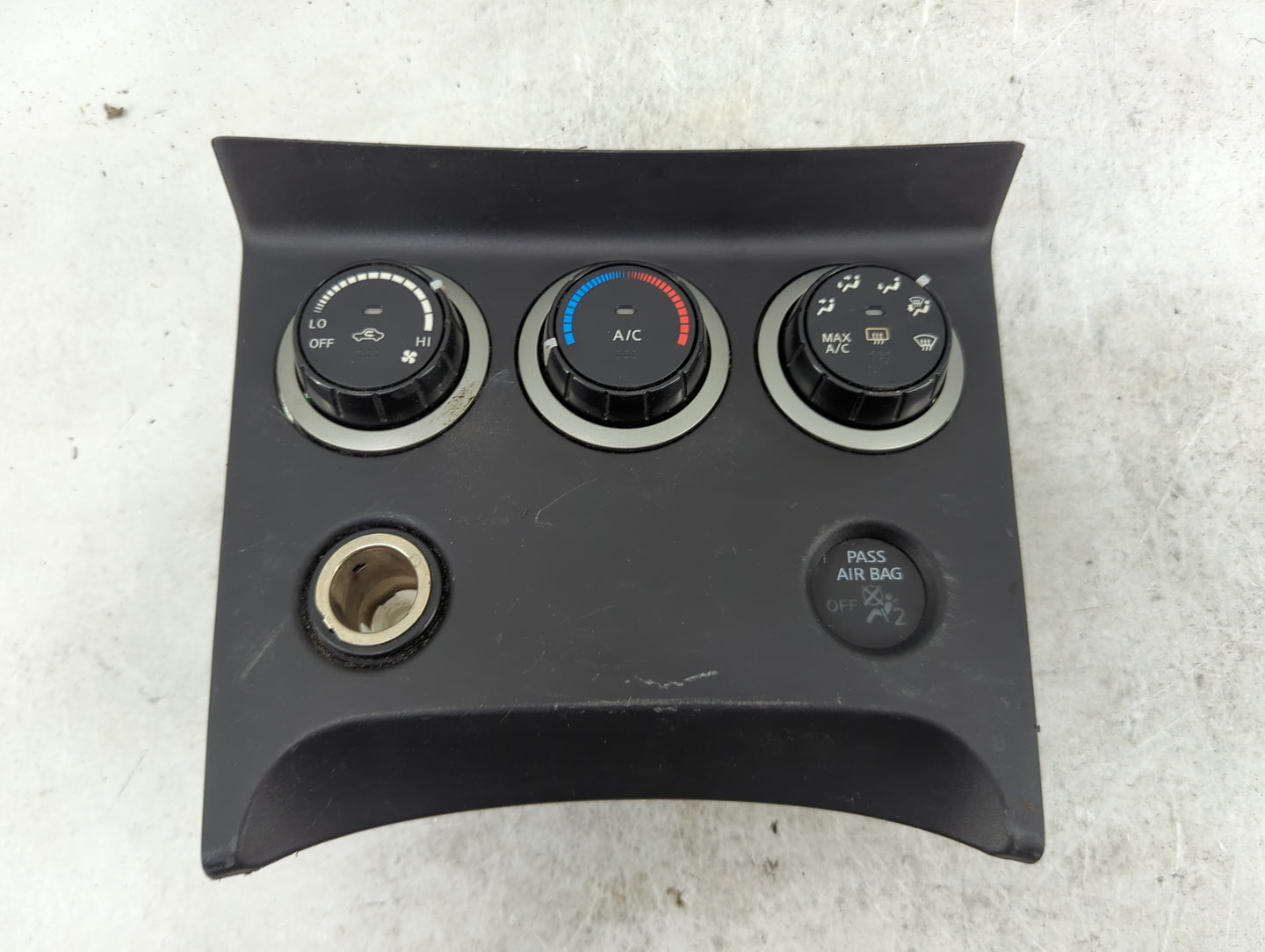 2010-2012 Nissan Versa Climate Control Module Temperature AC/Heater Replacement P/N:27500 JM00A A02000A7600004 Fits OEM Used