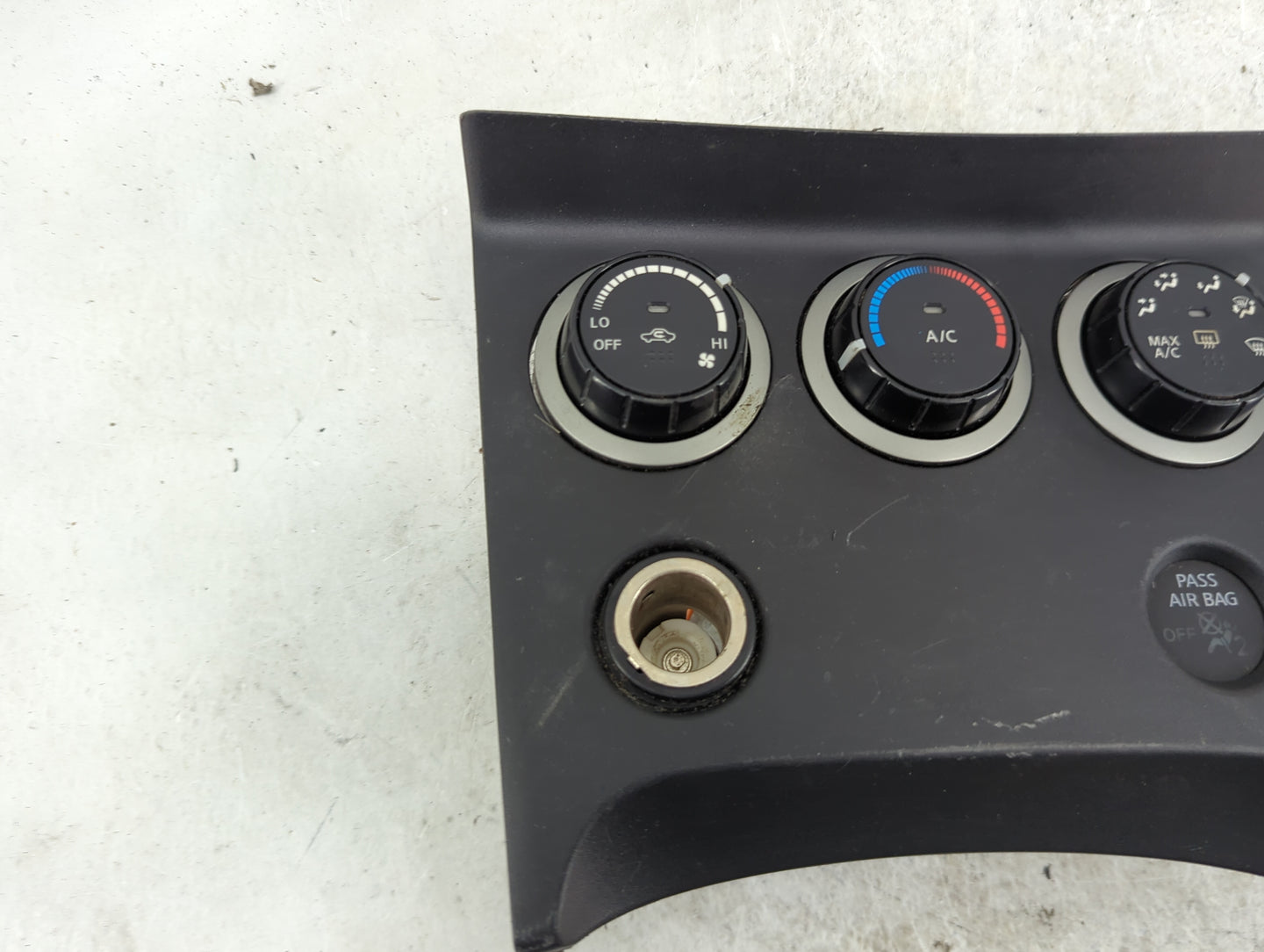2010-2012 Nissan Versa Climate Control Module Temperature AC/Heater Replacement P/N:27500 JM00A A02000A7600004 Fits OEM Used