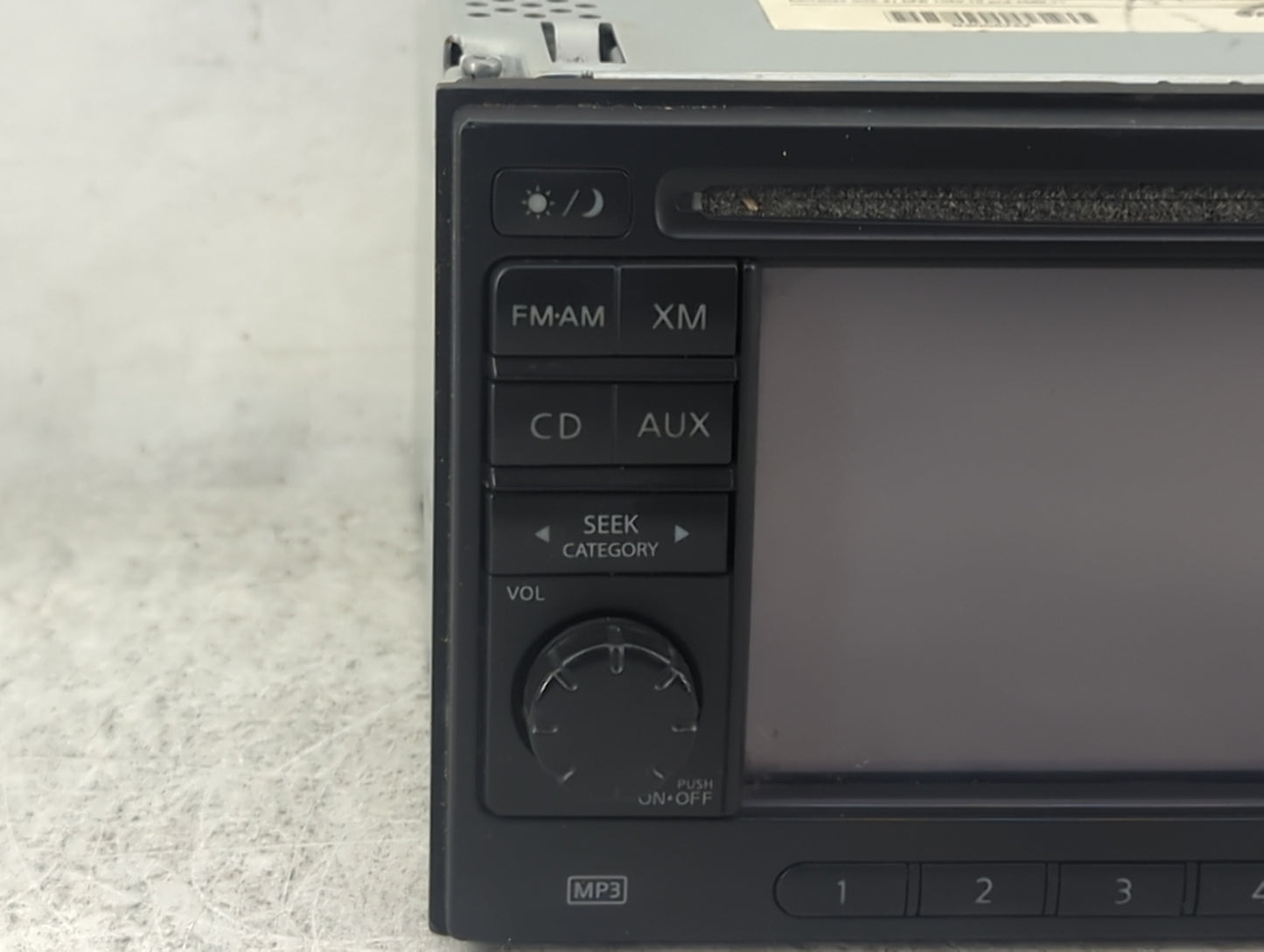 2010-2011 Nissan Versa Radio AM FM Cd Player Receiver Replacement P/N:7612830011 25915ZW80B, 3154652 Fits Fits 2010 2011 OEM