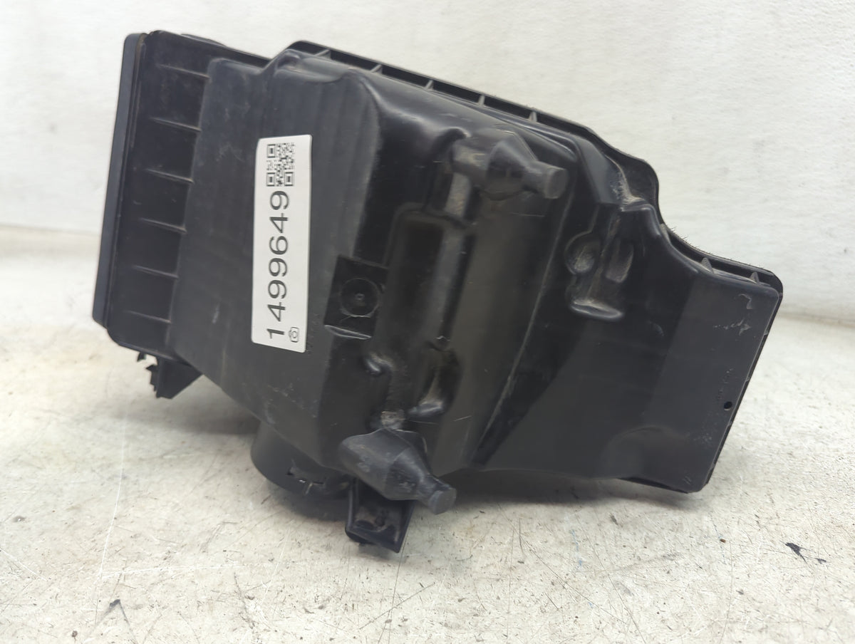 2011-2012 Nissan Versa Air Cleaner Intake-duct Hose Tube 1499649 - Oemusedautoparts1.com