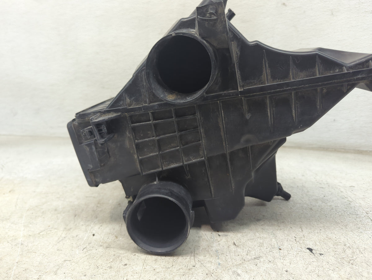 2011-2012 Nissan Versa Air Cleaner Intake-duct Hose Tube 1499649 - Oemusedautoparts1.com