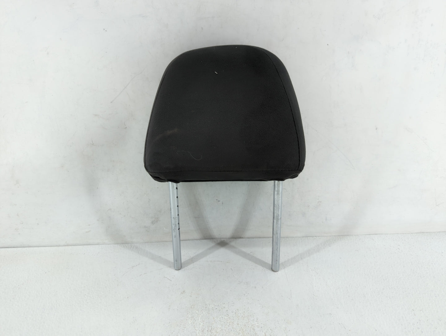 2011-2012 Nissan Versa Headrest Head Rest Front Driver Passenger Seat Fits Fits 2011 2012 OEM Used Auto Parts - Oemusedautop