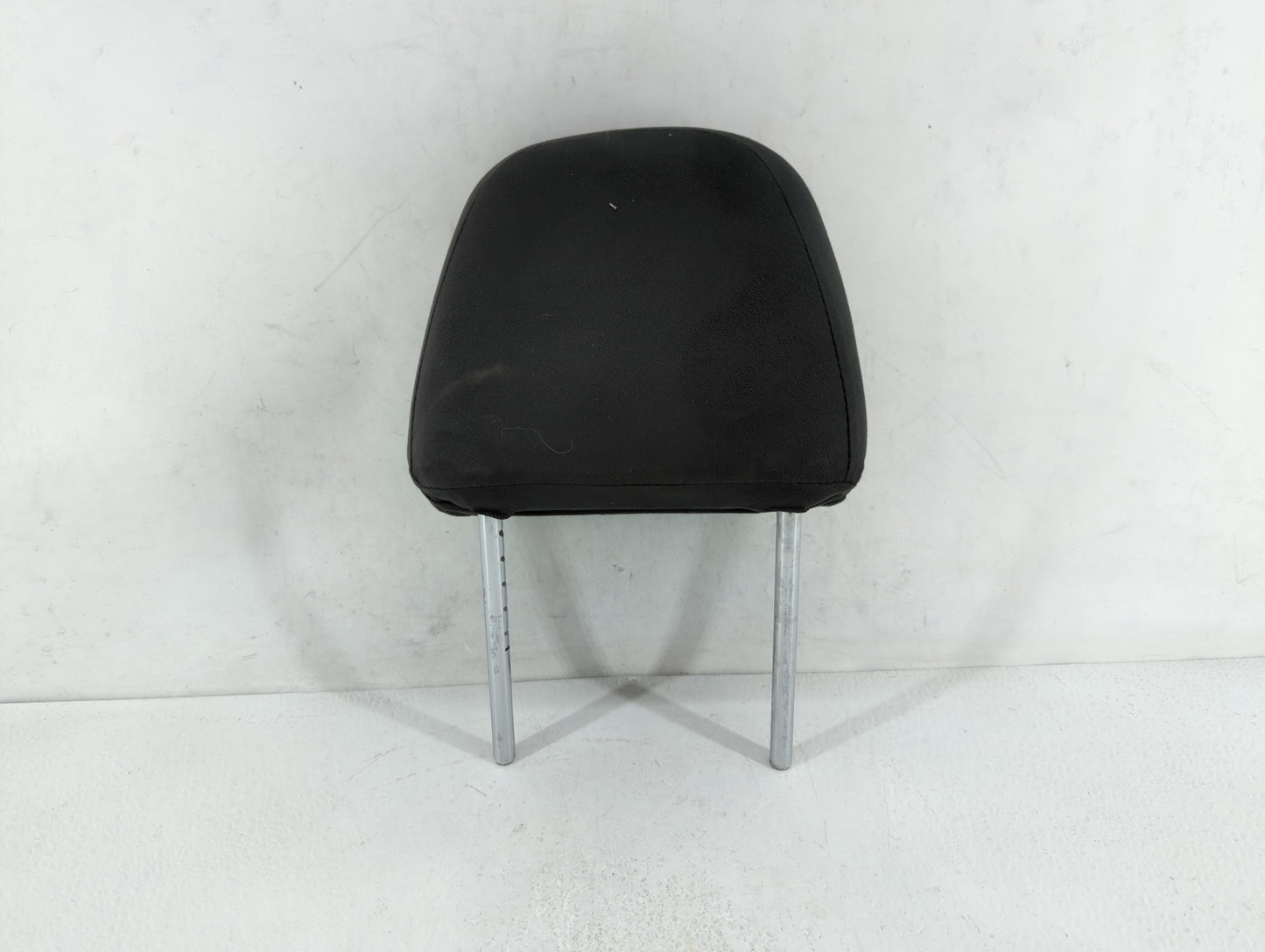 2011-2012 Nissan Versa Headrest Head Rest Front Driver Passenger Seat Fits Fits 2011 2012 OEM Used Auto Parts - Oemusedautop
