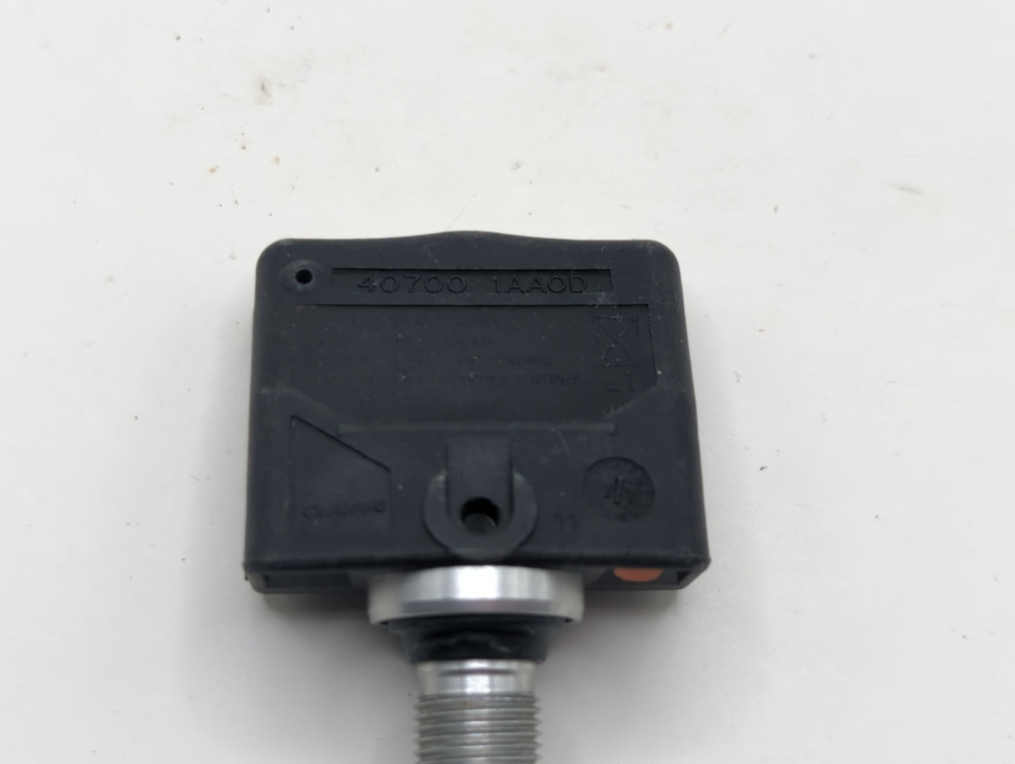 2011 Nissan Versa Tire Pressure Monitoring System Sensor Tpms - Oemusedautoparts1.com