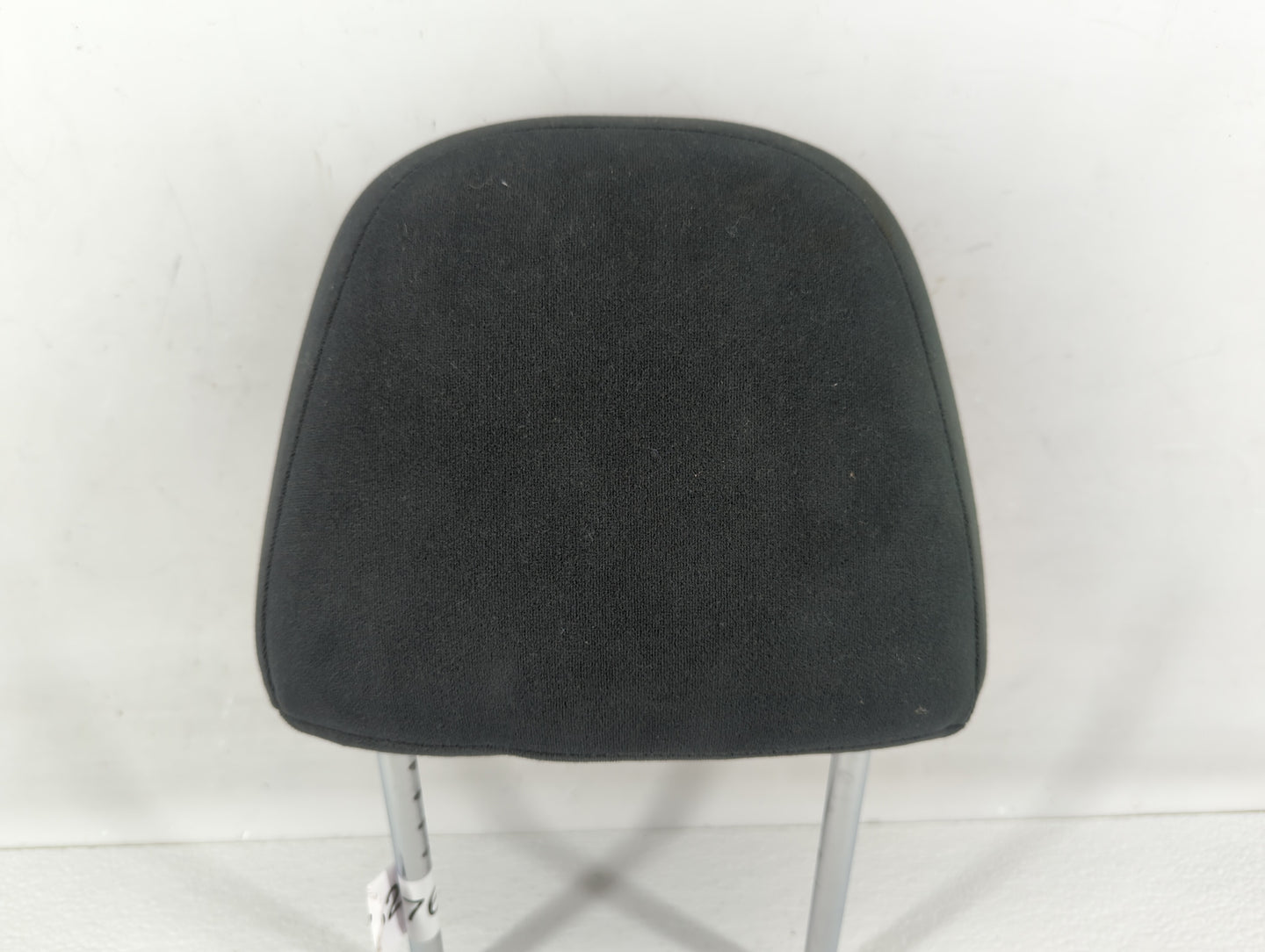2011-2011 Nissan Versa Headrest Head Rest Front Driver Passenger Seat - Oemusedautoparts1.com