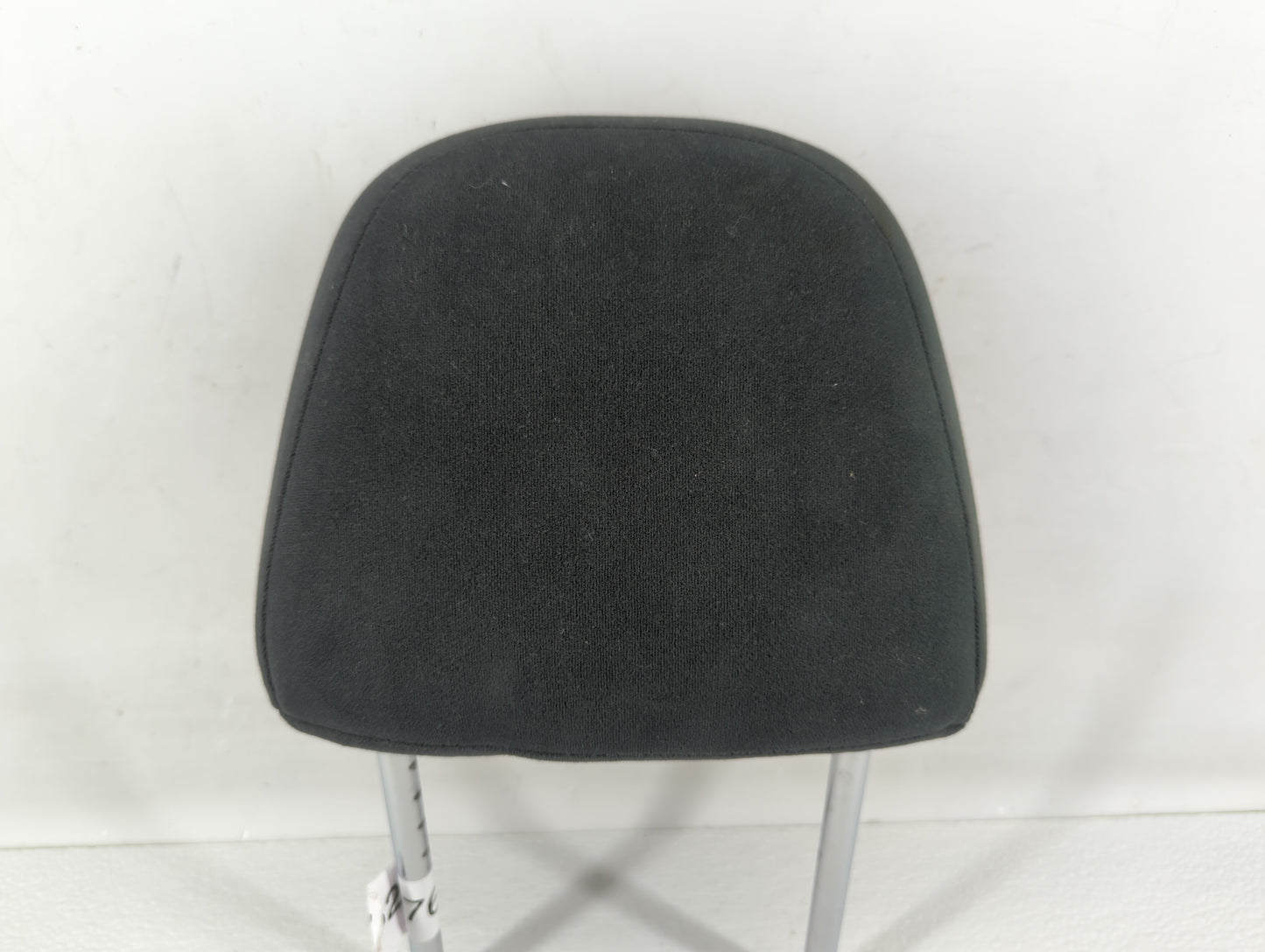 2011-2011 Nissan Versa Headrest Head Rest Front Driver Passenger Seat - Oemusedautoparts1.com