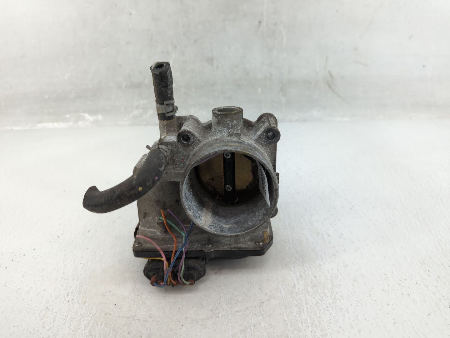2007-2012 Nissan Versa Throttle Body P/N:ET-A60-02 C Fits OEM Used Auto Parts - Oemusedautoparts1.com