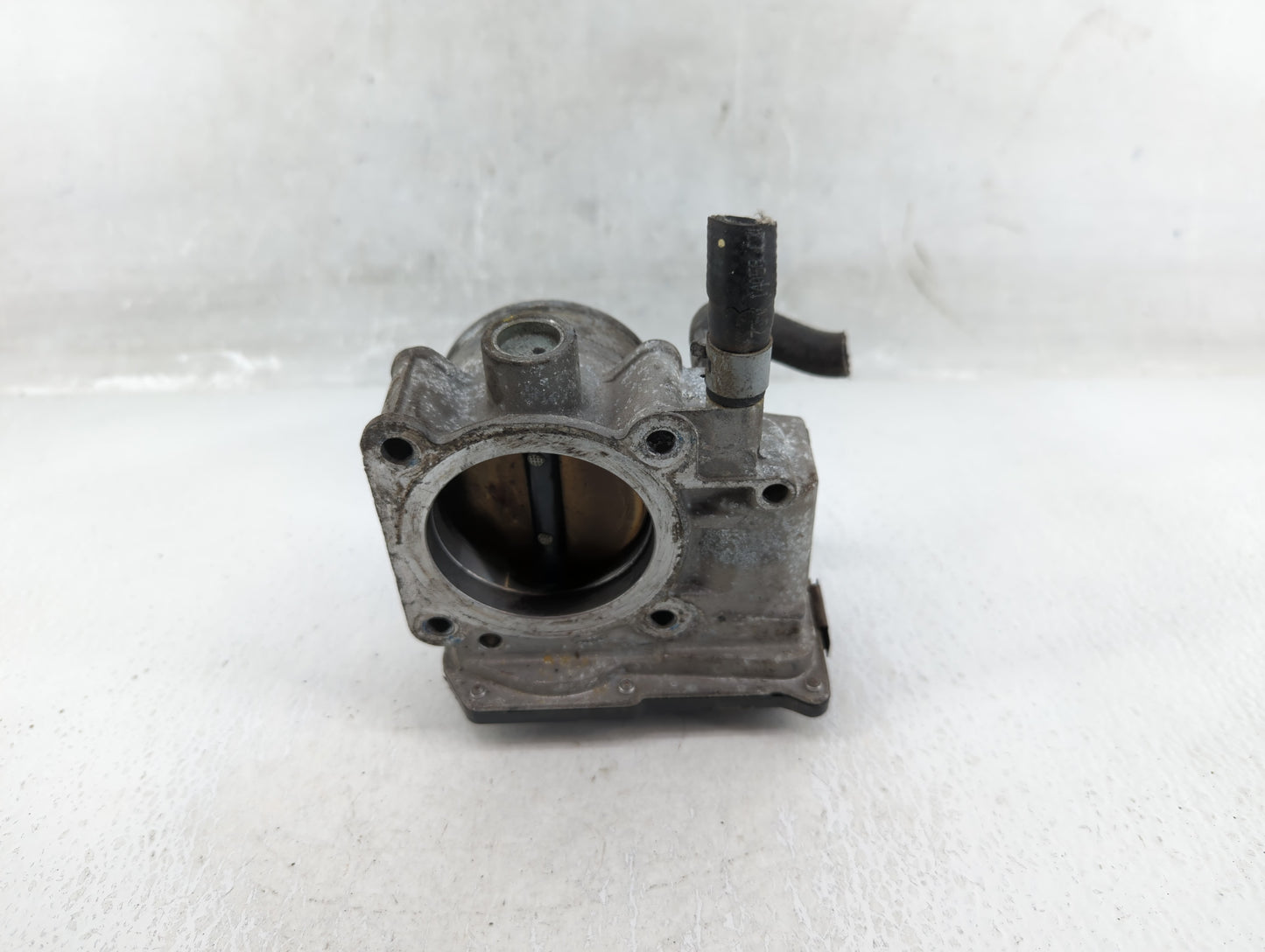 2007-2012 Nissan Versa Throttle Body P/N:ET-A60-02 C Fits OEM Used Auto Parts - Oemusedautoparts1.com