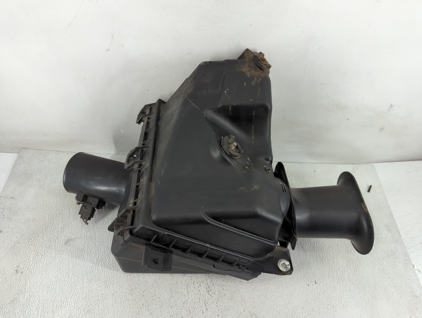 2005-2011 Nissan Xterra Air Cleaner Intake-duct Hose Tube - Oemusedautoparts1.com