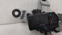 2011 Plymouth Gran Fury Front Windshield Wiper Motor P/N:15939211 Fits OEM Used Auto Parts - Oemusedautoparts1.com