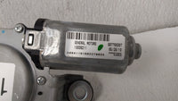 2011 Plymouth Gran Fury Front Windshield Wiper Motor P/N:15939211 Fits OEM Used Auto Parts - Oemusedautoparts1.com