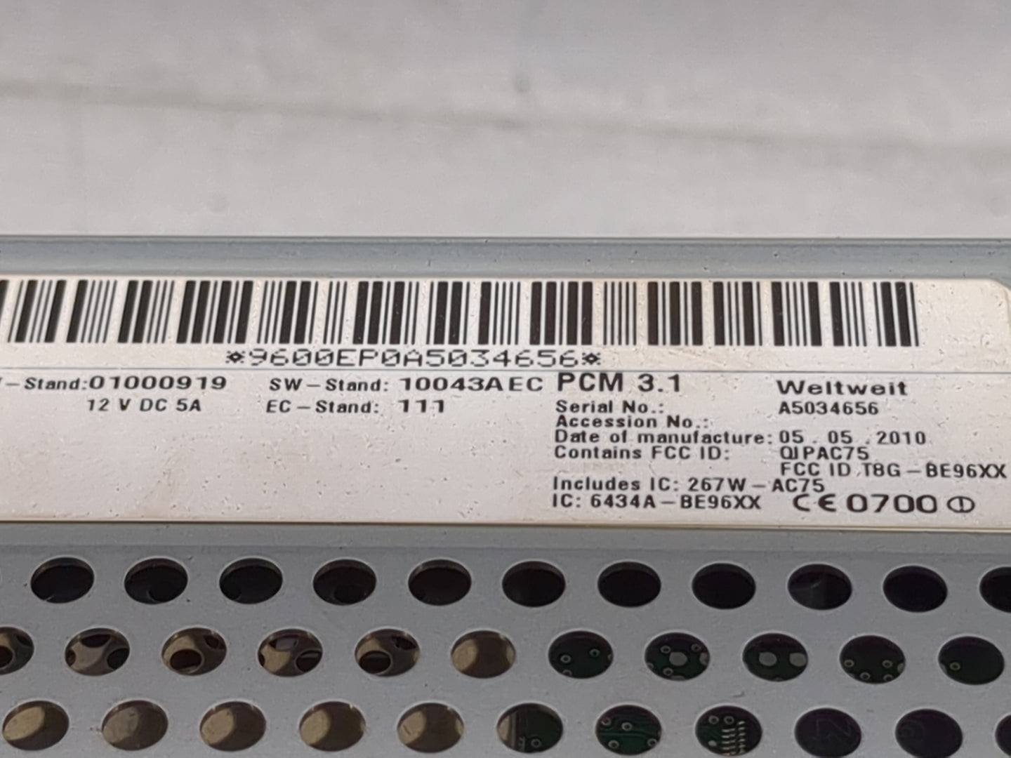 2010-2016 Porsche Panamera Radio AM FM Cd Player Receiver Replacement P/N:PCM 3.1 9600EP0A5034656 Fits OEM Used Auto Parts -