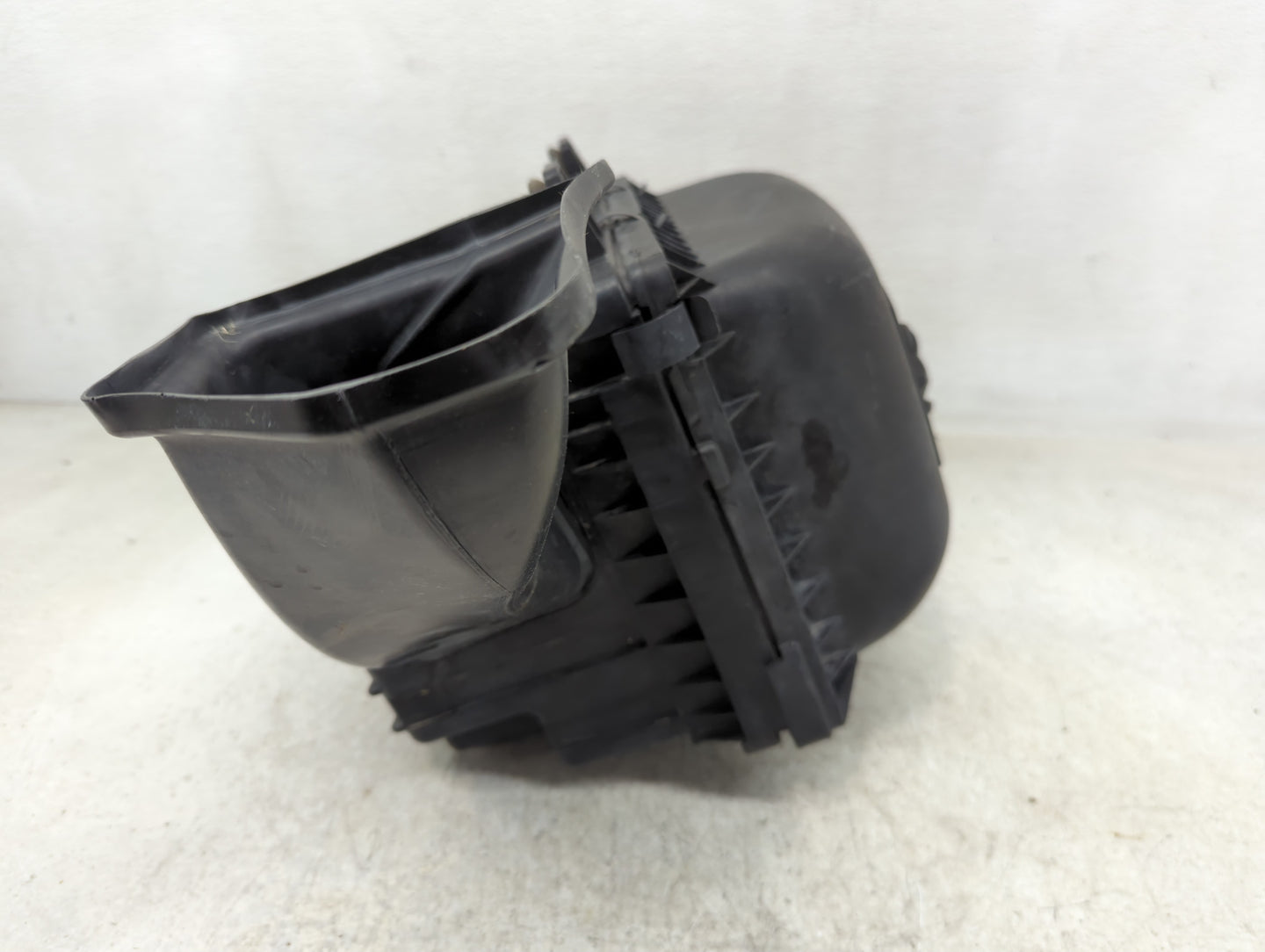2011-2022 Ram 1500 Air Cleaner Intake-duct Hose Tube - Oemusedautoparts1.com